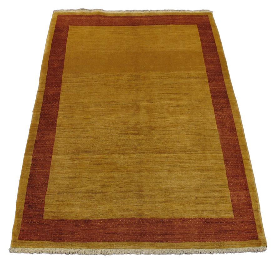 This is an enchanting piece of artistry, the Gabbeh Rug. Measuring 173×122 cm, this rug embodies the timeless elegance and rich heritage of exceptional craftsmanship. Featuring a minimalist design, this Gabbeh rug showcases a refined beige field