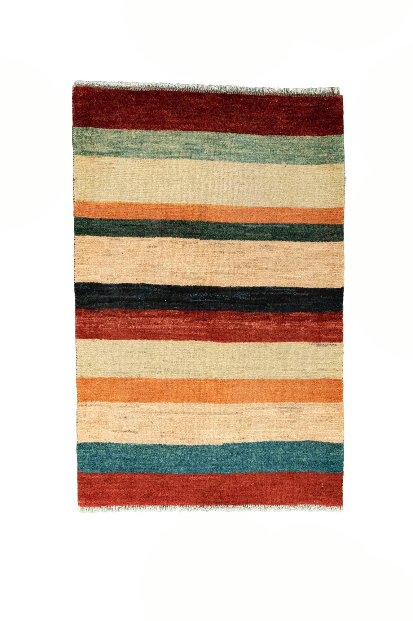 Gabbeh Rug Multicolored In Good Condition For Sale In RÉDING, FR