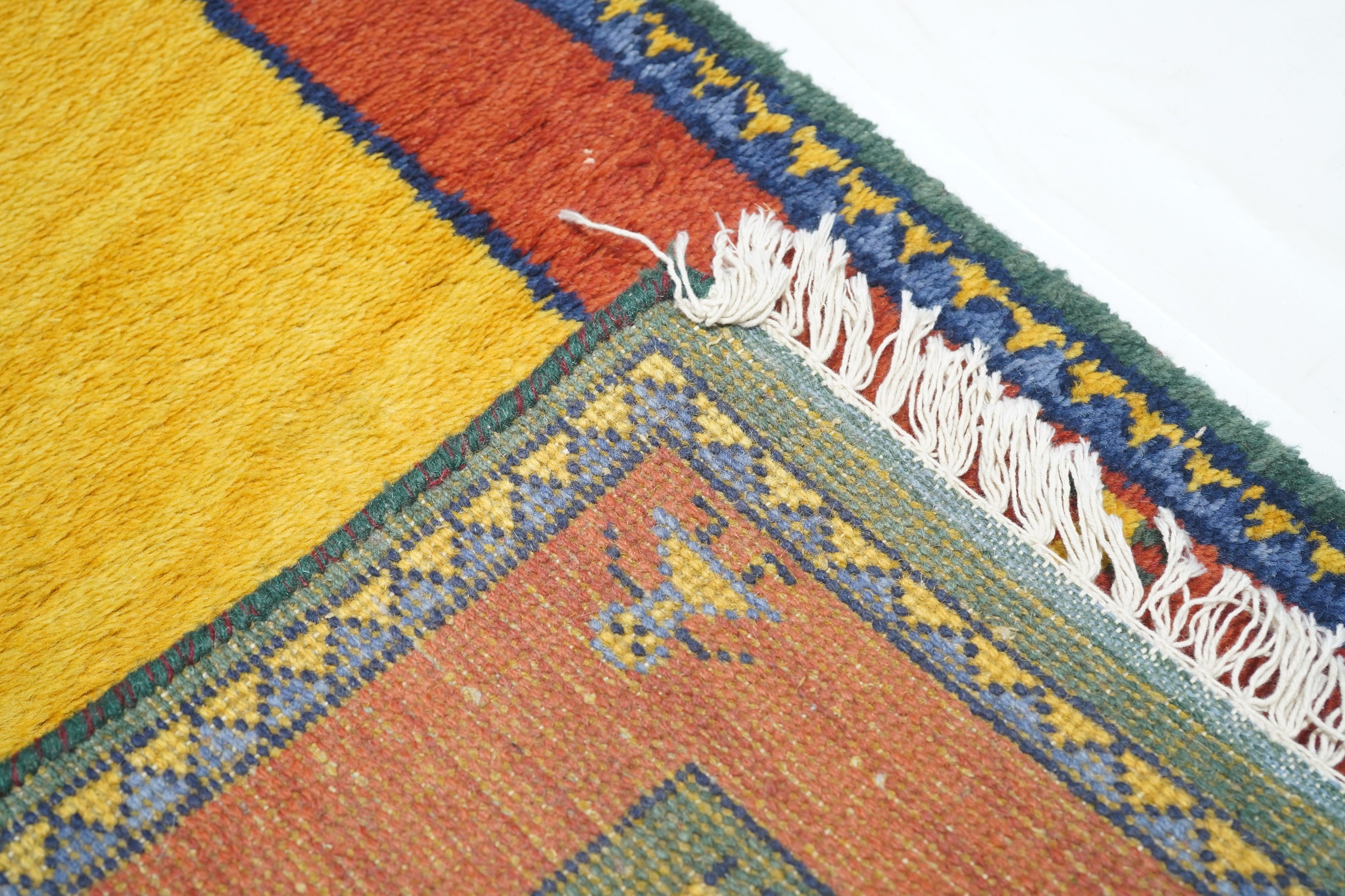 XXI secolo e contemporaneo Runner Gabbeh 2'5'' x 9'0'' in vendita