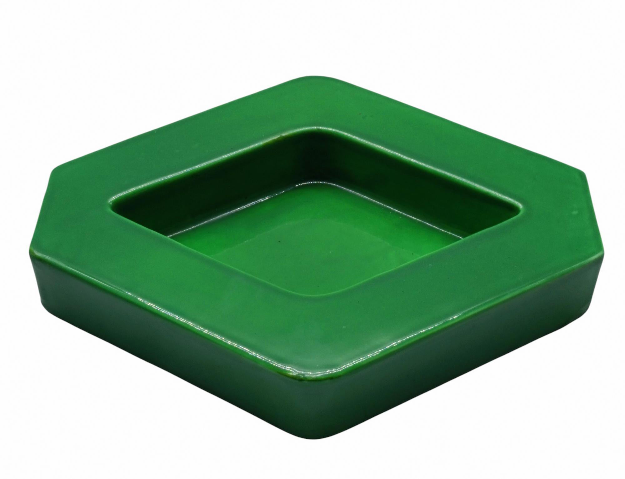 Italian Gabbianelli Italia Ceramiche Rare Centre de table hexagonal Vert, Italie 1970 en vente