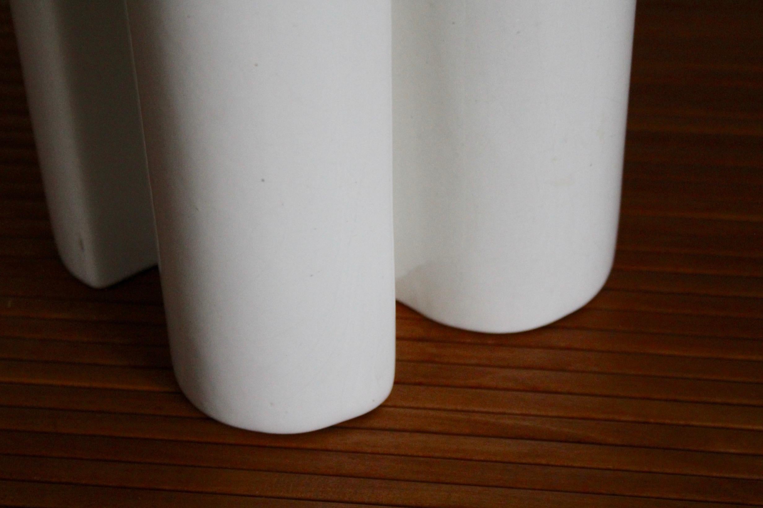 Vaso di ceramica bianca Gabbianelli in vendita 2