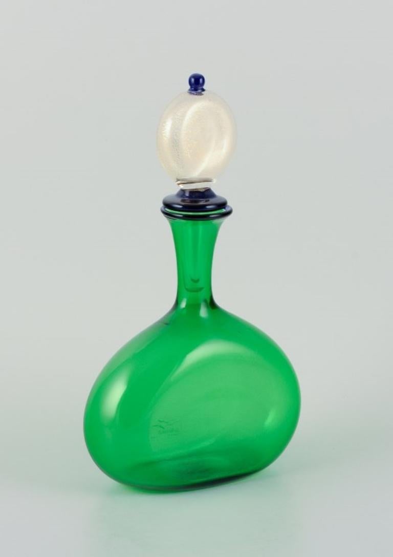Italian Gabbiani, Venice, Italy. Green art glass decanter with matching stopper. 1980s.  For Sale
