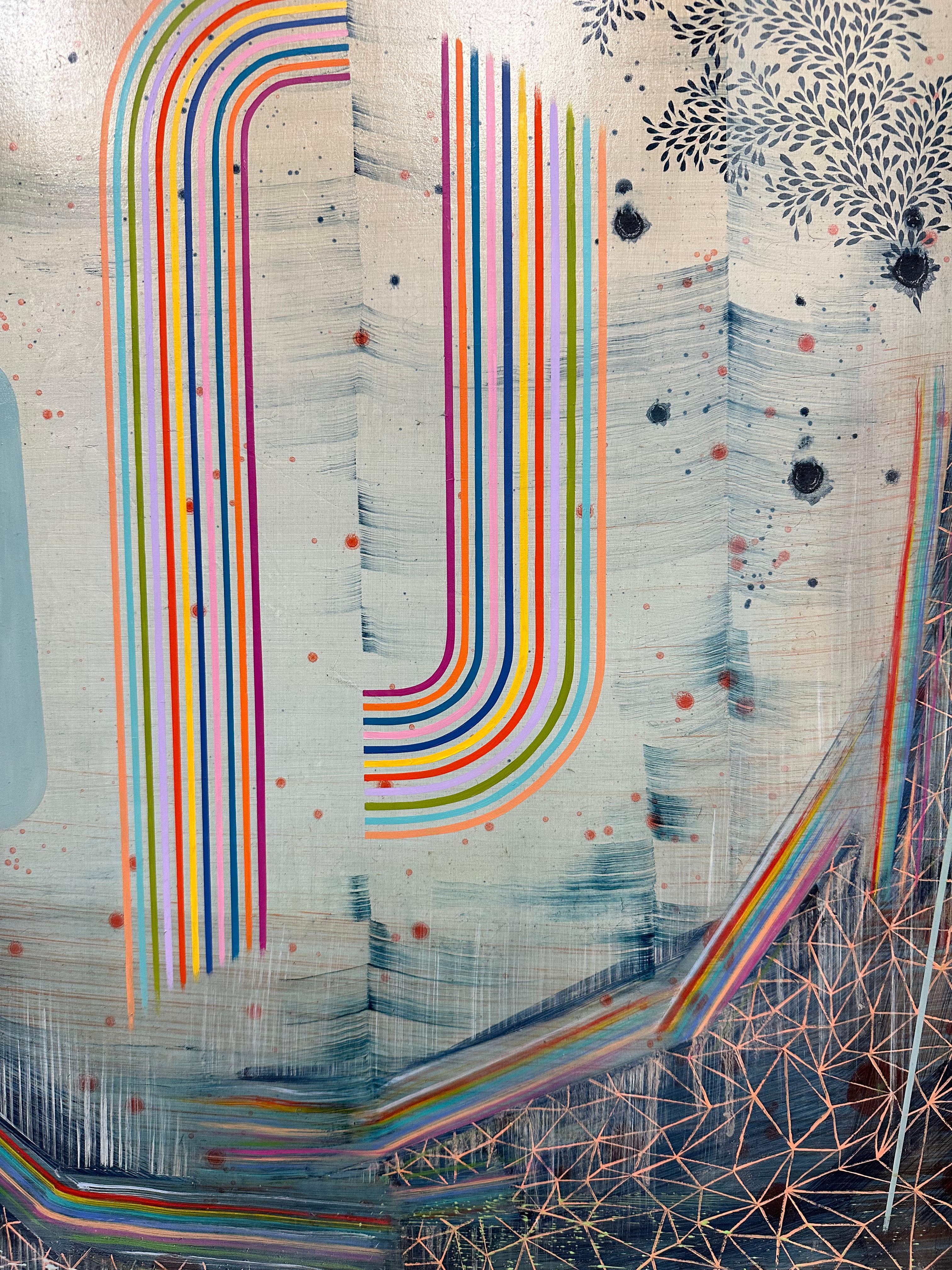 En este paisaje abstracto contemporáneo pintado al óleo sobre lino montado en panel, se aprecian motivos cuidadosamente ordenados, formas geométricas y líneas delicadas en brillantes colores prismáticos sobre un fondo azul claro, con capas de