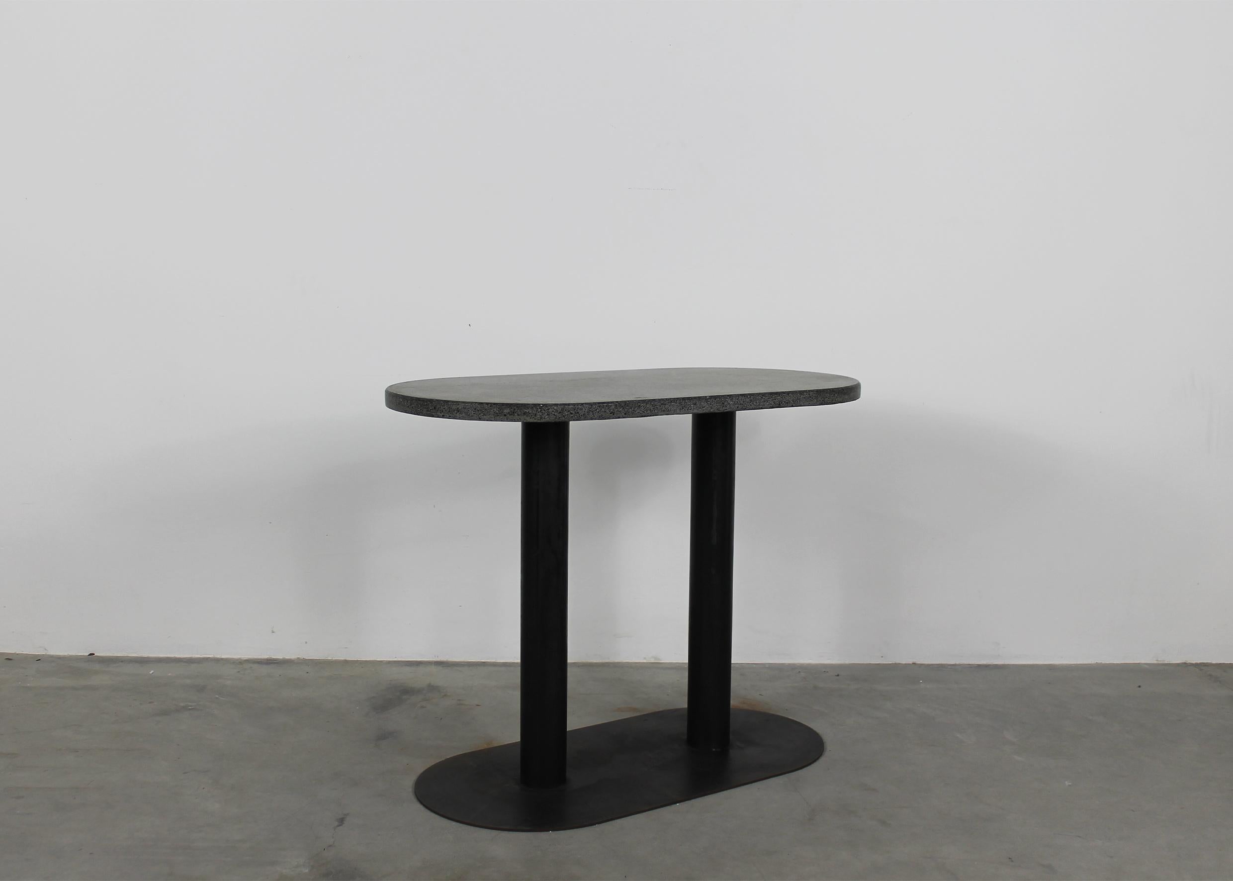Italian Gabetti & Isola Console Table in Black Lacquered Metal and Granite by Arbo 1970s For Sale