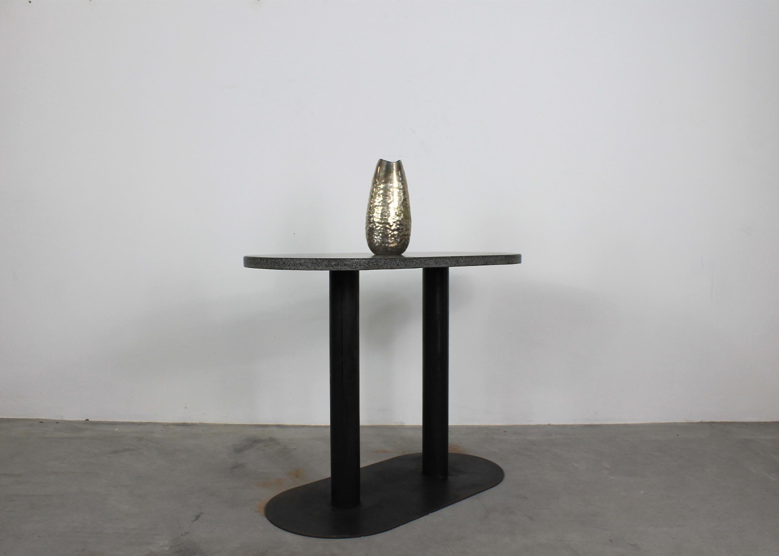 Table console Gabetti & Isola en métal laqué noir et granit par Arbo, années 1970 Bon état - En vente à Montecatini Terme, IT