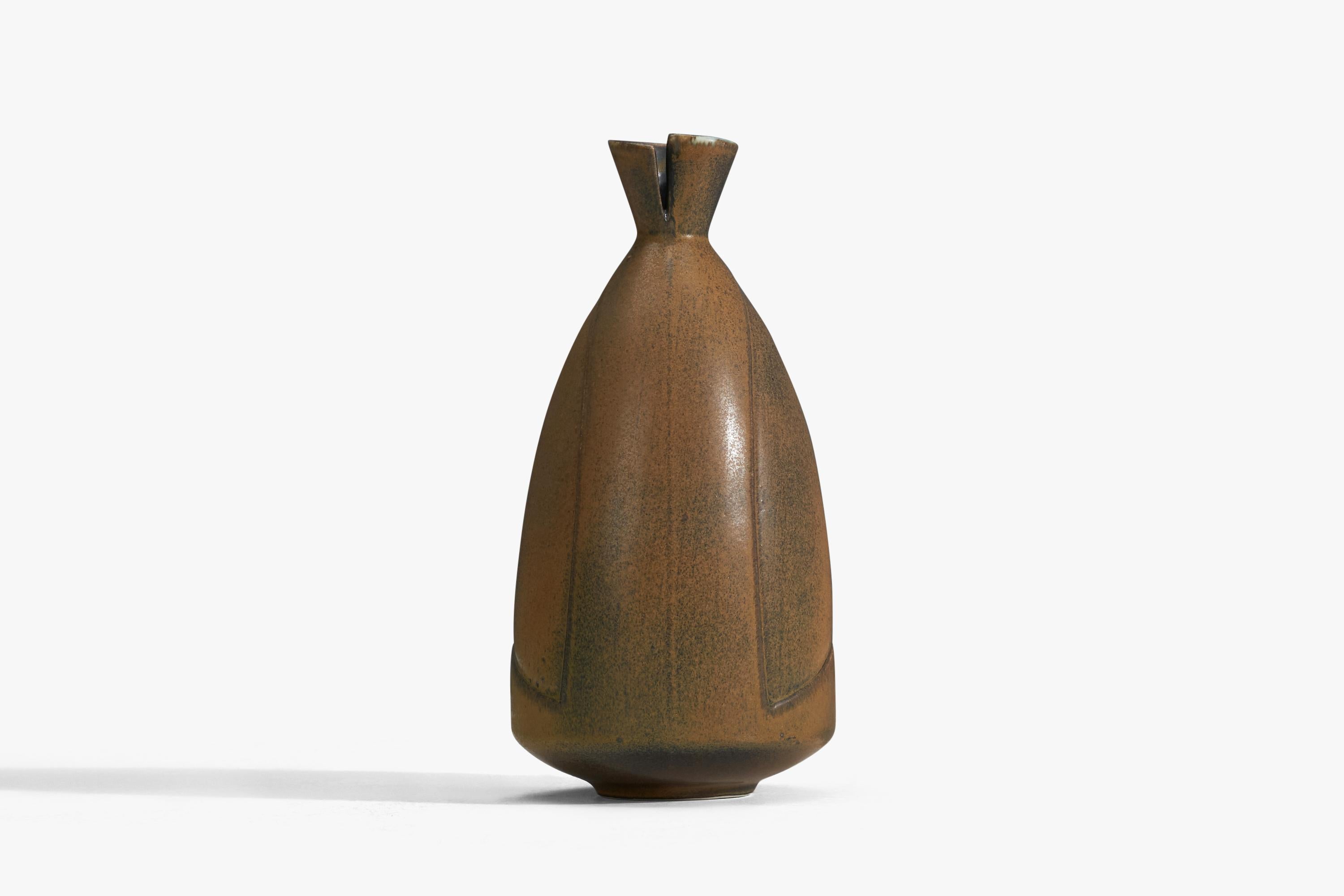 bell bag vase