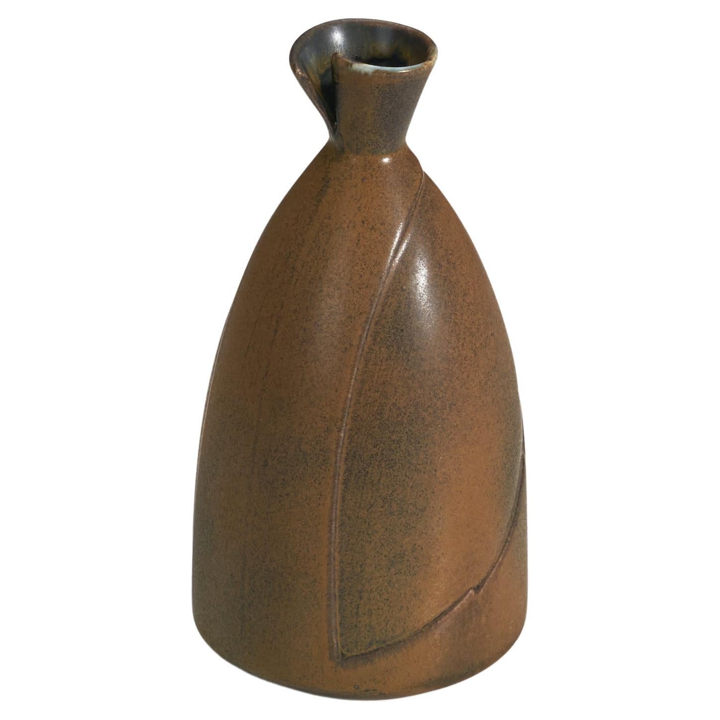 Gabi Citron Tengbom, Vase, Brown Glazed Stoneware, Gustavsberg, Sweden, 1960s For Sale