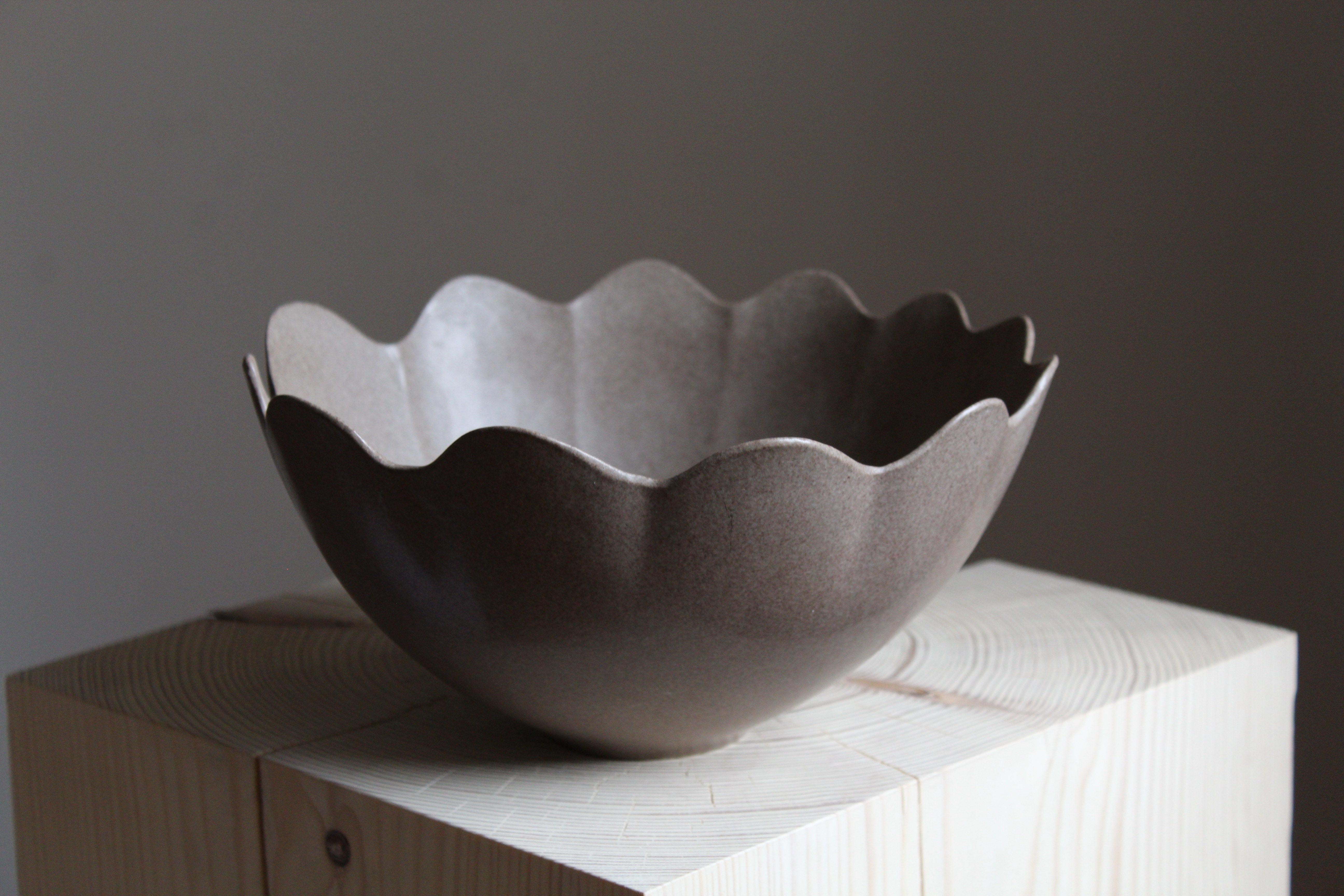 Mid-Century Modern Gabi Citron Tengborg, Organic Bowl, Glazed Stoneware, Gustavsberg, 1960s