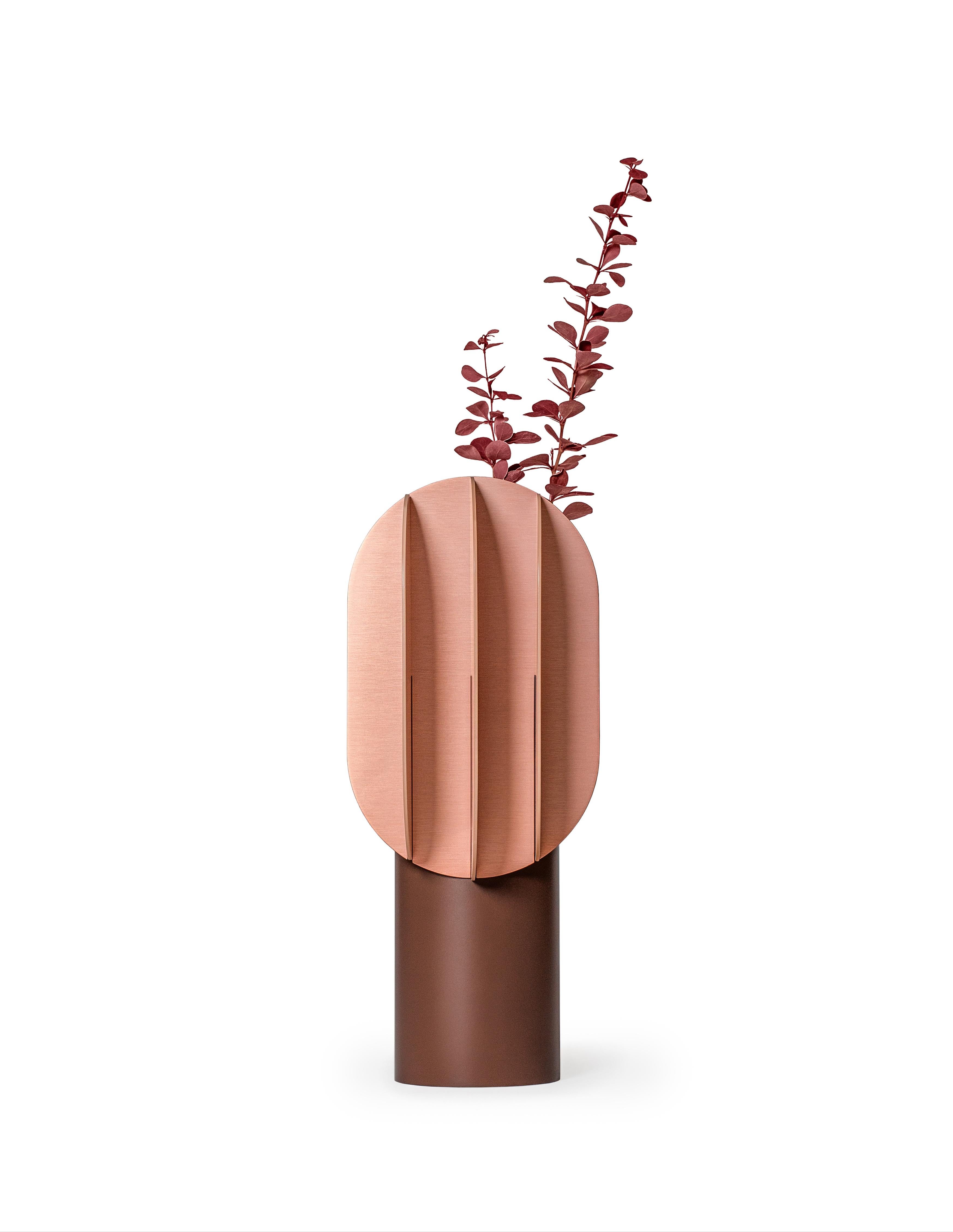 Modern Gabo Vase CS7 by NOOM For Sale