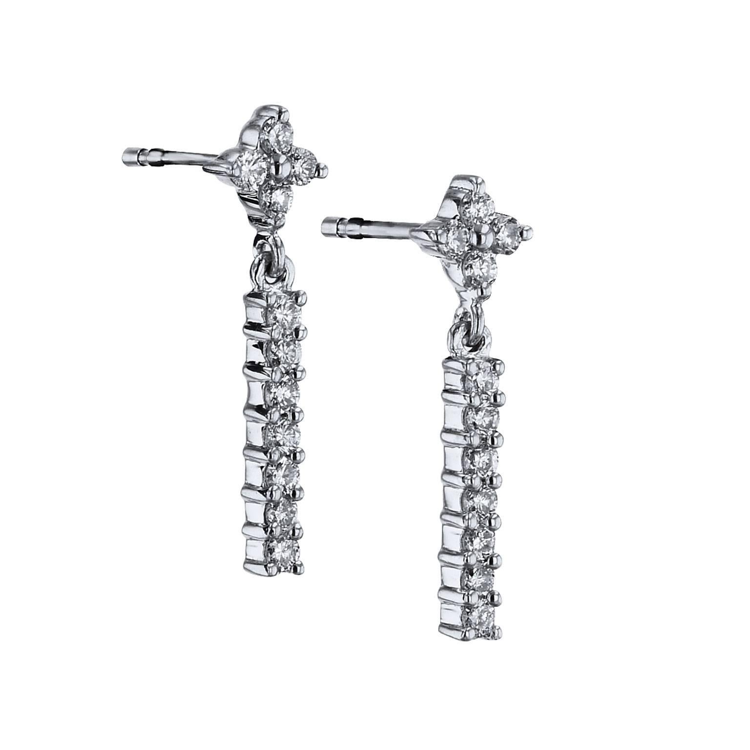 Gabriel and Co. 0.40 Carat Diamond Dangle Earrings in 14 karat White Gold

Drip with white gold and diamonds in these previously loved Gabriel and Co. dangle earrings. 0.40 carat of prong and shared-prong diamonds (G/H/SI) illuminate in 14 karat