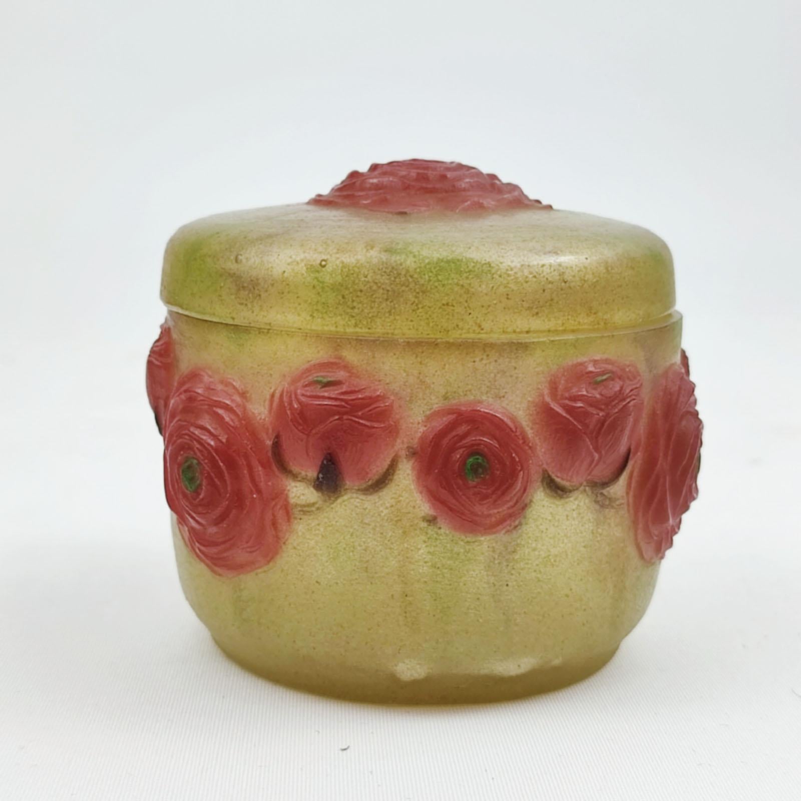 Verre d'art Gabriel Argy-Rousseau, Boîte couverte 