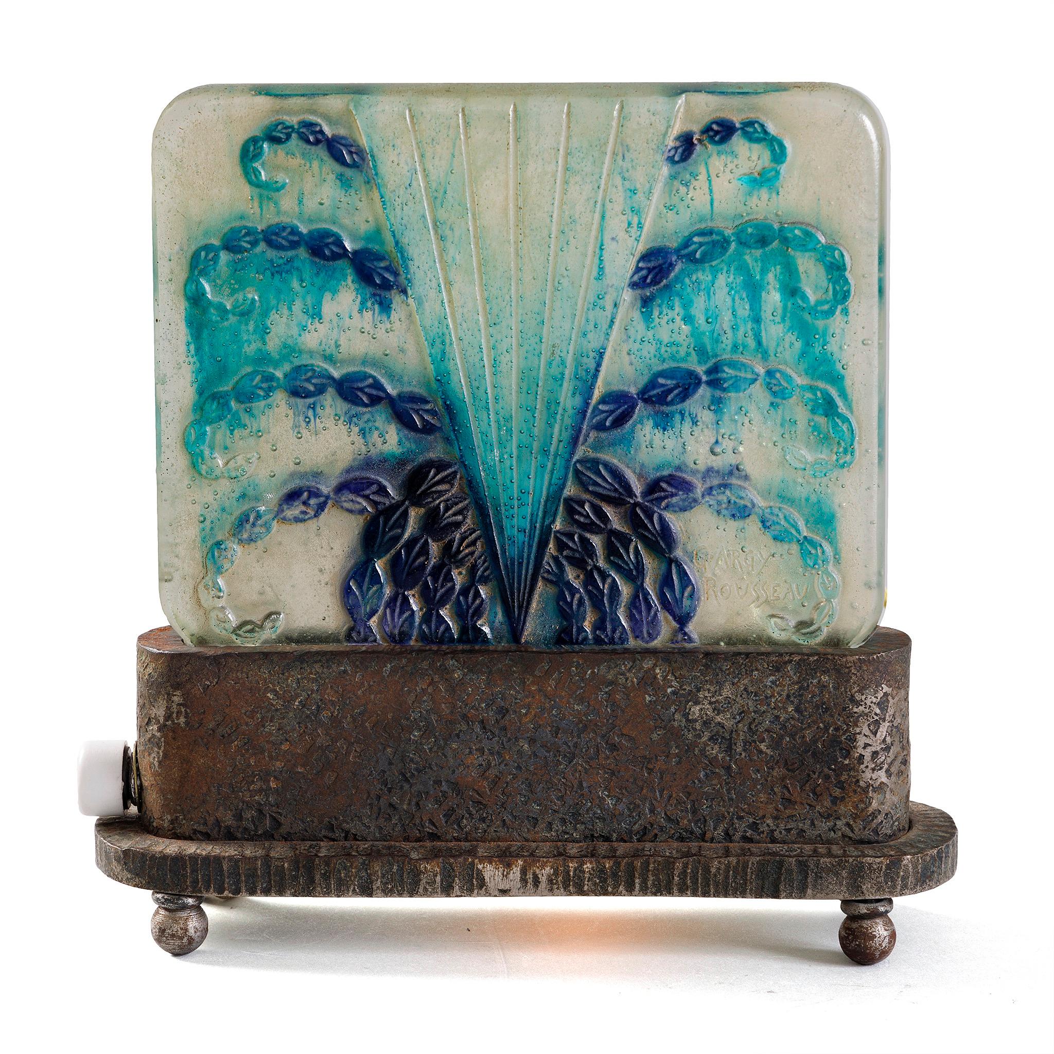 Argy Rousseau’s Algues nightlight displays the Fucus, a brown algae harvested in Brittany, flanking a spray of water in an arresting teal and amethyst. The seaweed harvest was historically carried out by “goemoniers,” laborers who harvested seaweed