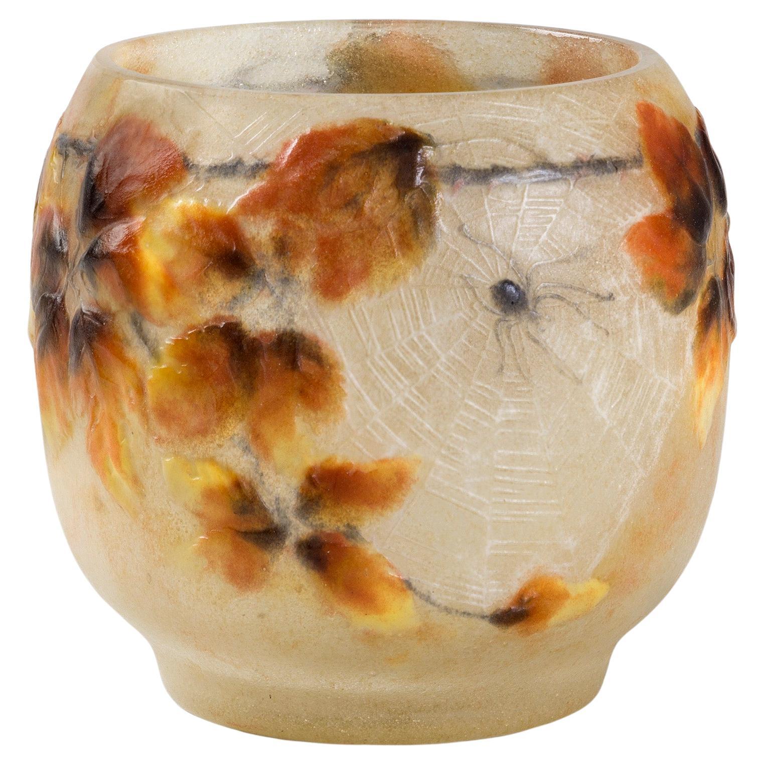 Vaso in Pâte de Verre "Araignees et Ronces" di Gabriel Argy-Rousseau