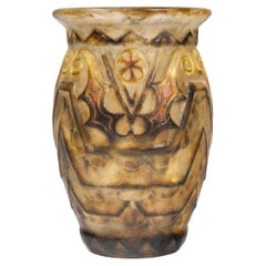 Vase modèle Gabriel Argy Rousseau - feuilles de chardon, 1927 Art Déco pate de verre