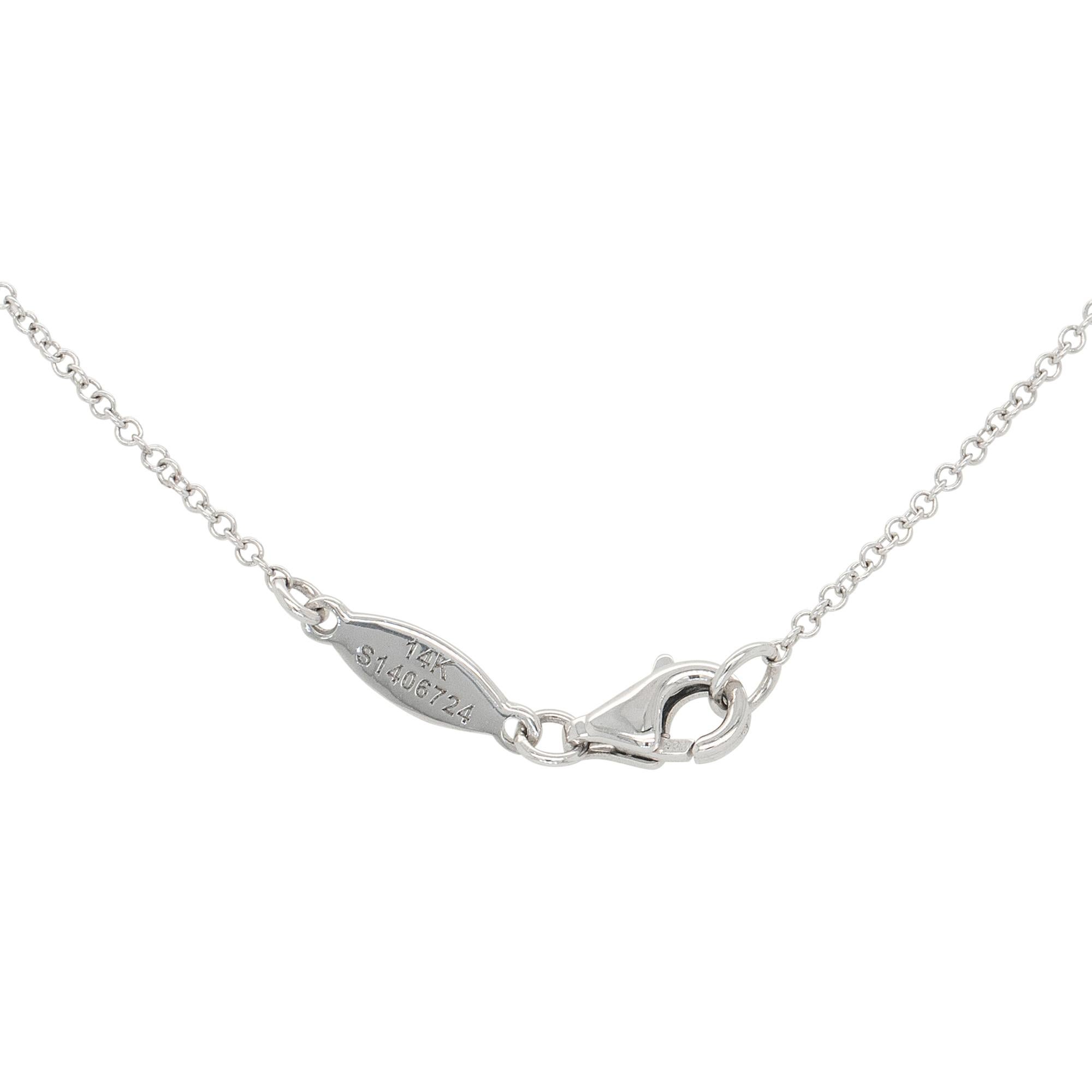 Gabriel & Co. Collana con ciondolo in oro bianco 14k 0,11ctw con diamanti rotondi e pavé In condizioni Nuovo in vendita a Boca Raton, FL