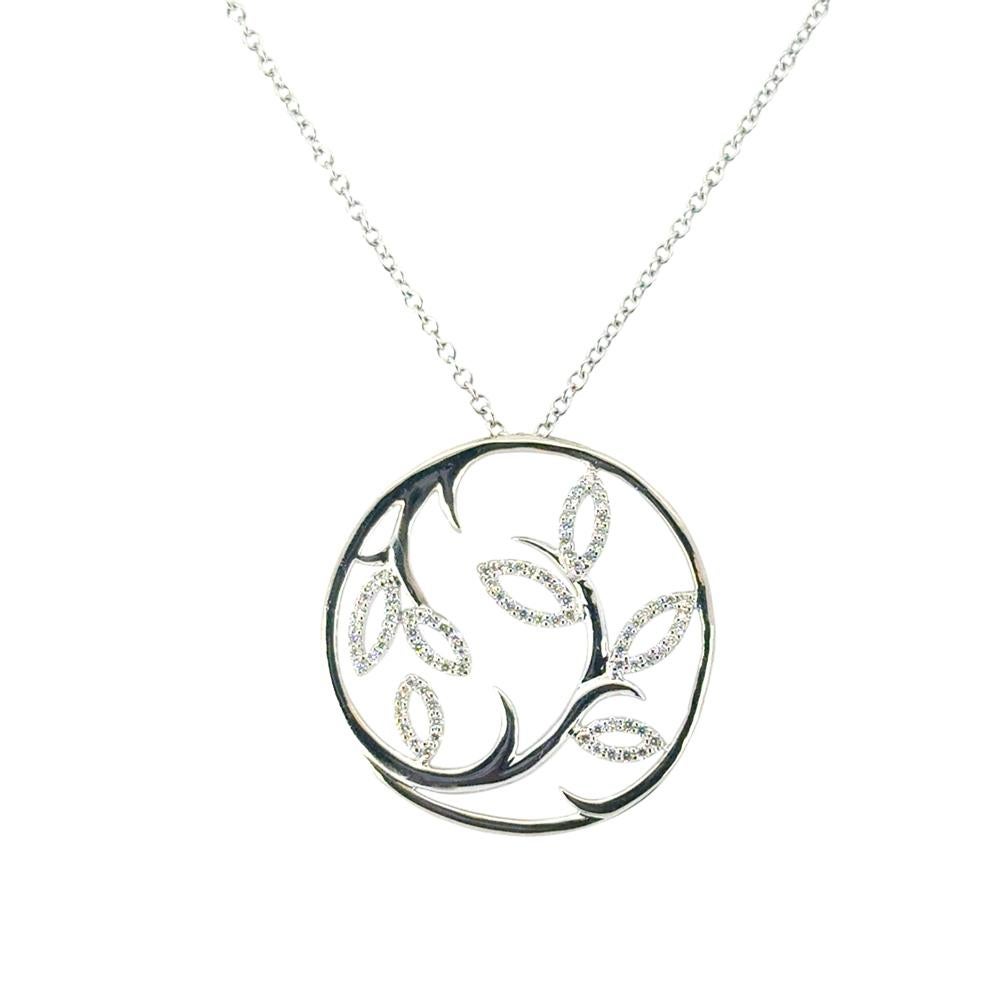 Moderne Gabriel & Co. Collier pendentif feuille de mode en or blanc 14 carats avec diamants 0,33 carat en vente
