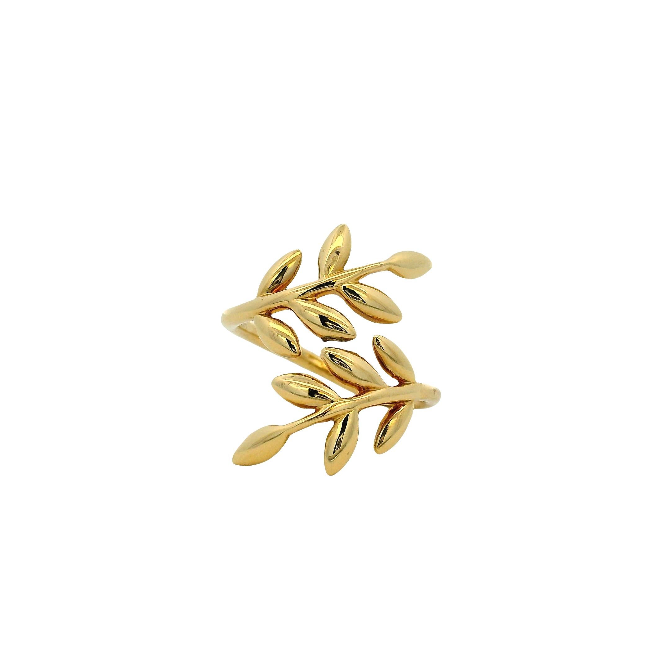 Moderno Gabriel & Co. Anello Bypass con Foglia d'Olivo in oro giallo 14k in vendita