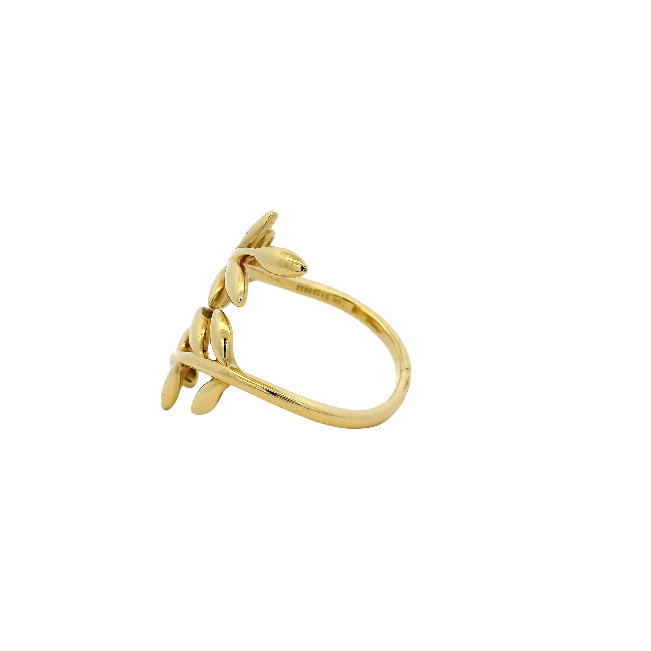 Gabriel & Co. Anello Bypass con Foglia d'Olivo in oro giallo 14k in vendita 2