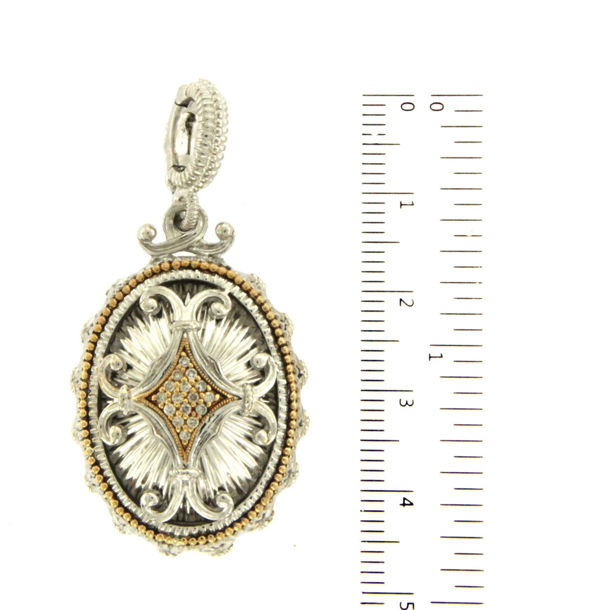 Height: 46.5 mm
Width: 24 mm
Metal: 925 Sterling Silver
Stone Type: Diamonds
Hallmark: Gabriel & Co. 18K 925
Total Weight: 16.4 Grams
Condition: Pre Owned
Estimated Retail Price: $550
Stock Number: U14