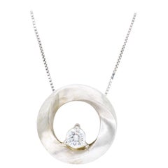 Gabriel
Co Open Circle Pendant Necklace Gabriel
Co Open Circle Pendant Necklace