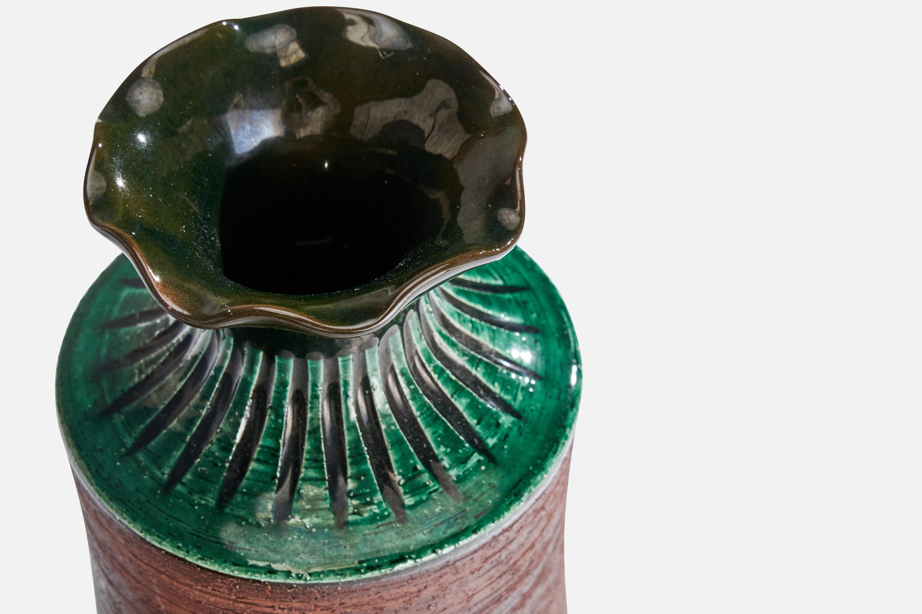 Milieu du XXe siècle Vase, faïence de Gabriel Keramik, Suède, années 1950 en vente