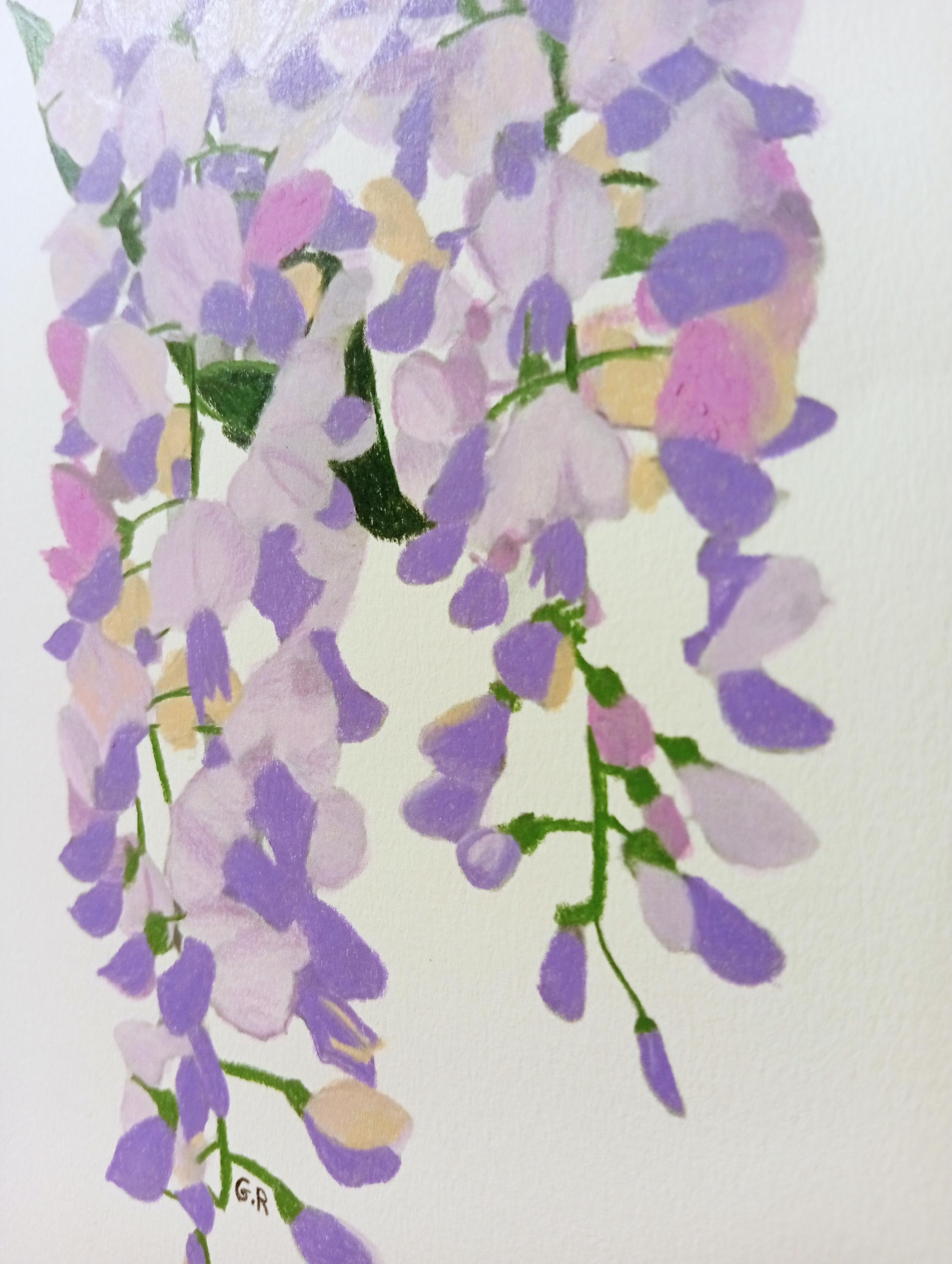 Titre (FR) : Glycine
Un dessin délicat représentant une grappe de glycine en cascade, créé avec des crayons de couleur et des pastels à l'huile. Des couches douces de tons violets et roses apportent profondeur et luminosité à cette composition