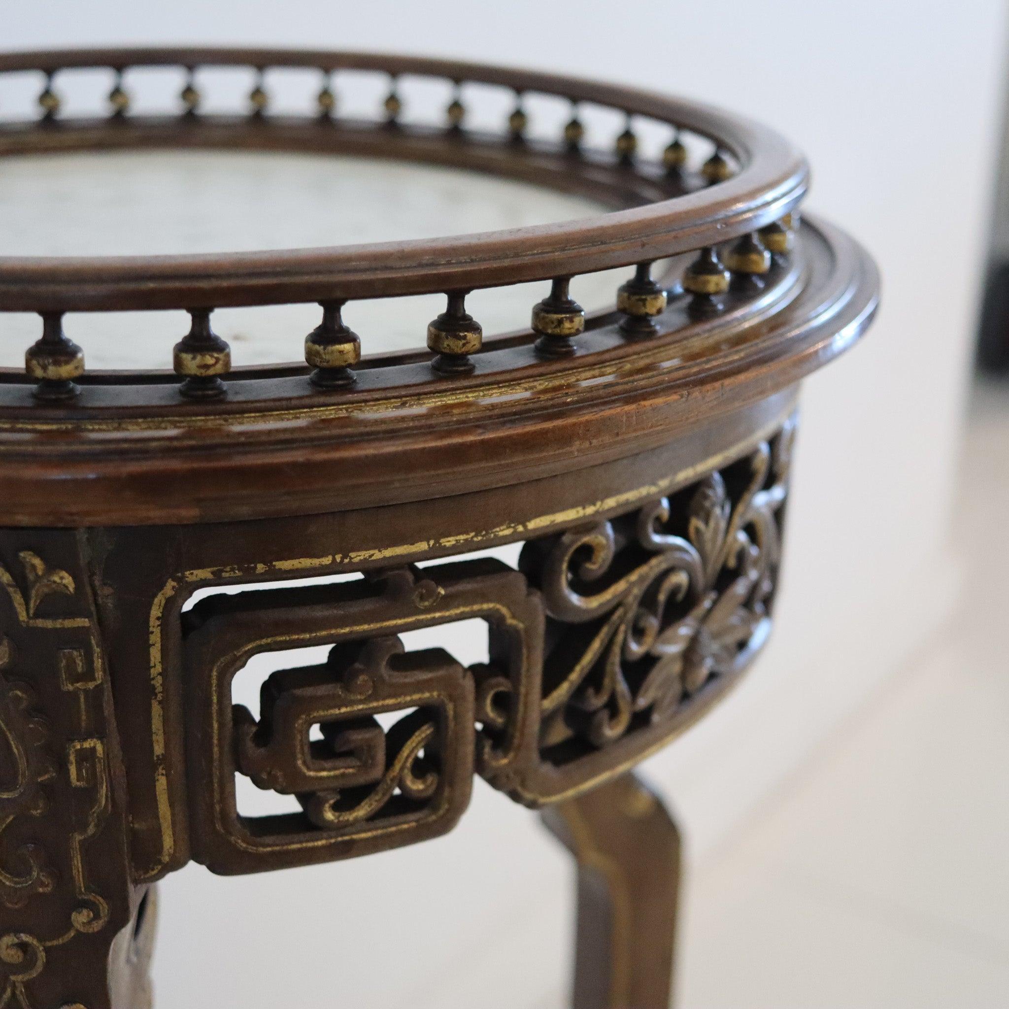 GABRIEL VIARDOT 1900 Japonisme Pedestal de dos pisos en nogal dorado y mármol Fines del siglo XIX en venta