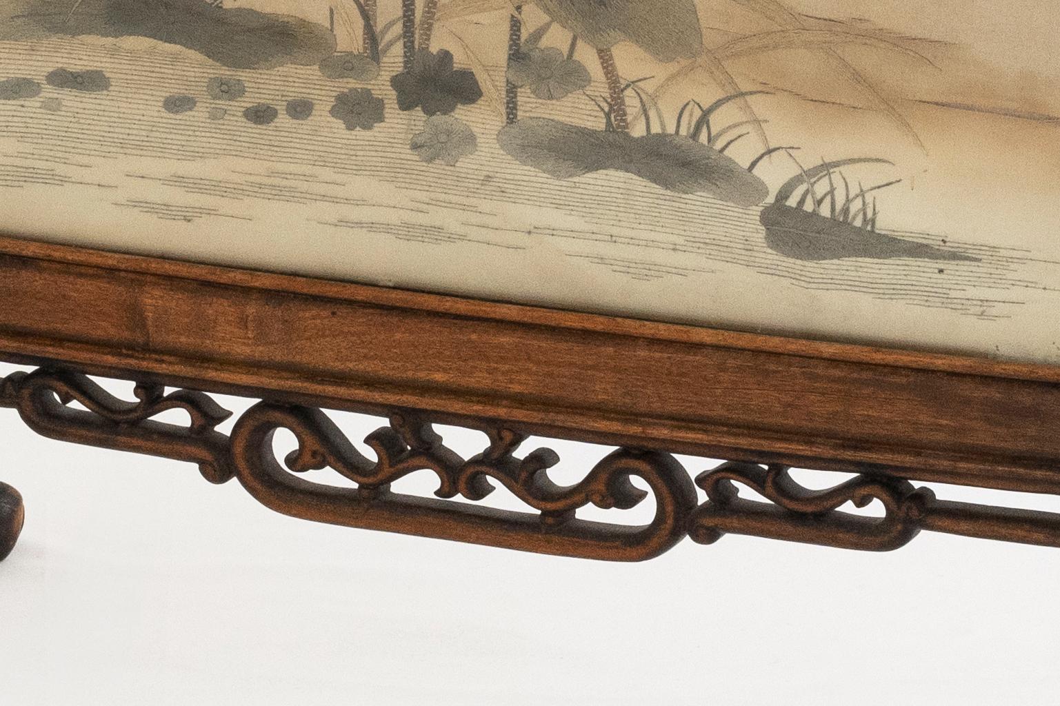 Gabriel Viardot - French 19th Century Fire Screen in Stained Wood and Dyed Silk For Sale 9