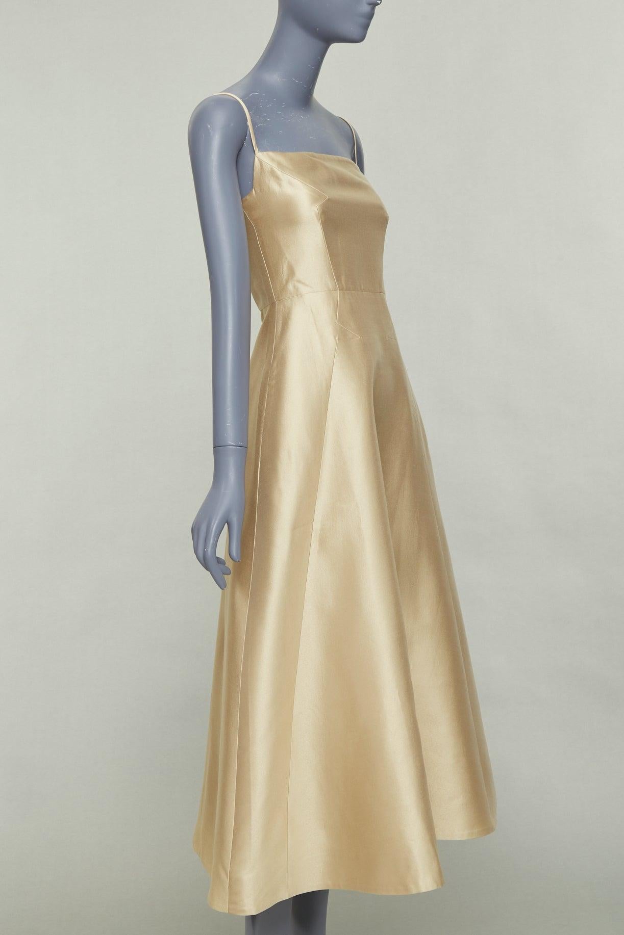 Beige Gabriela Hearst Herve abito midi in lana e seta color champagne con pince geometriche IT36 XXS in vendita