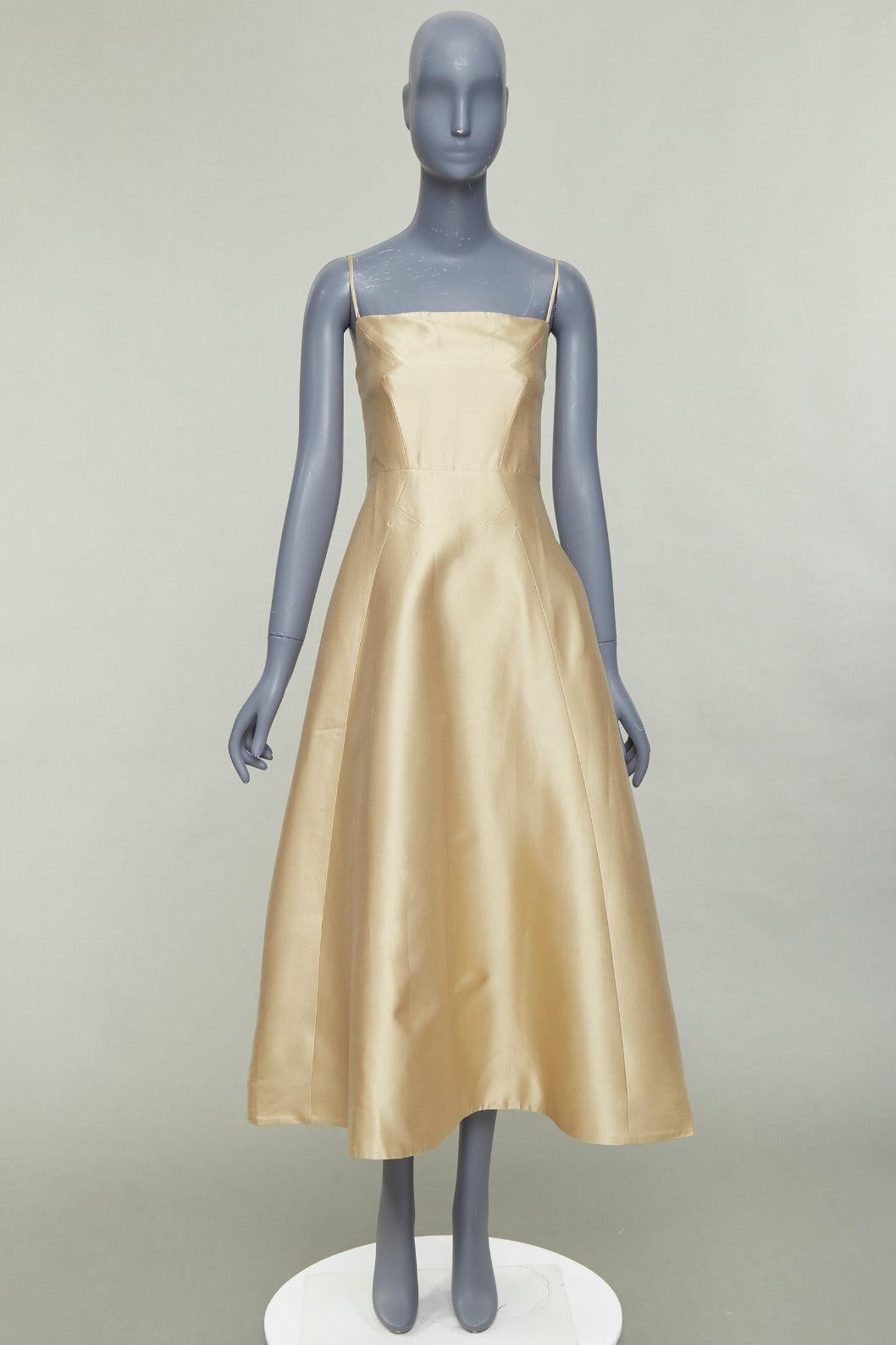 Gabriela Hearst Herve abito midi in lana e seta color champagne con pince geometriche IT36 XXS in vendita 4