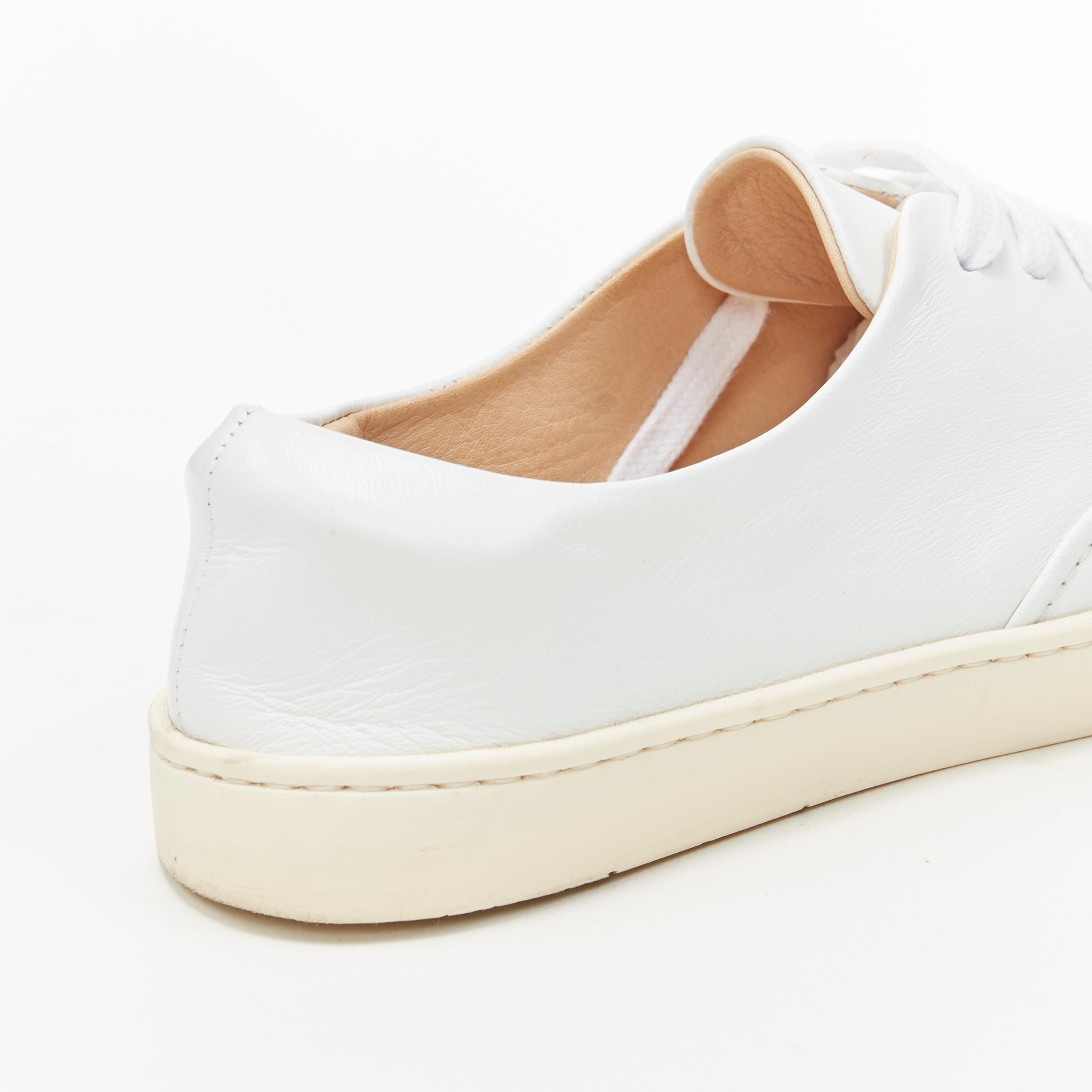 GABRIELA HEARST Marcello minimal zapatillas casual bajas de piel blanca EU38
Marca: Gabriela Hearst
Diseñadora: Gabriela Hearst
Nombre del modelo / Estilo: Marcello
Material: Piel
Color: Blanco
Patrón: Sólido
Cierre: Cordón
Detalle extra: Parte