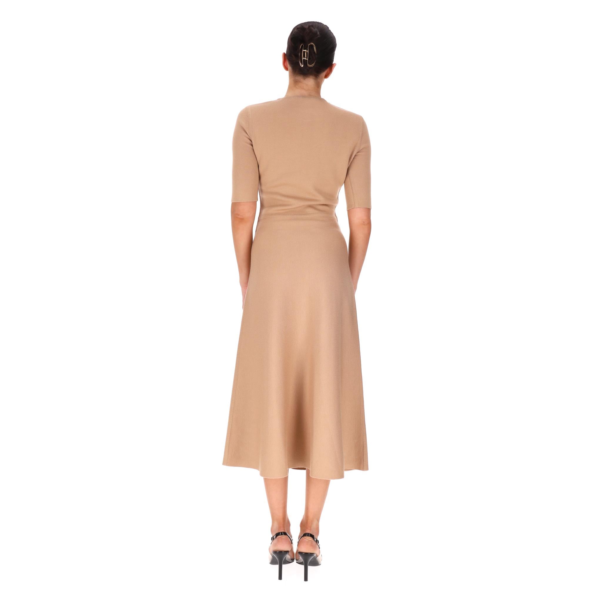 Gabriela Hearst Midikleid aus einer Mischung aus Wolle, Kaschmir und Seide im Zustand „Hervorragend“ im Angebot in London, GB