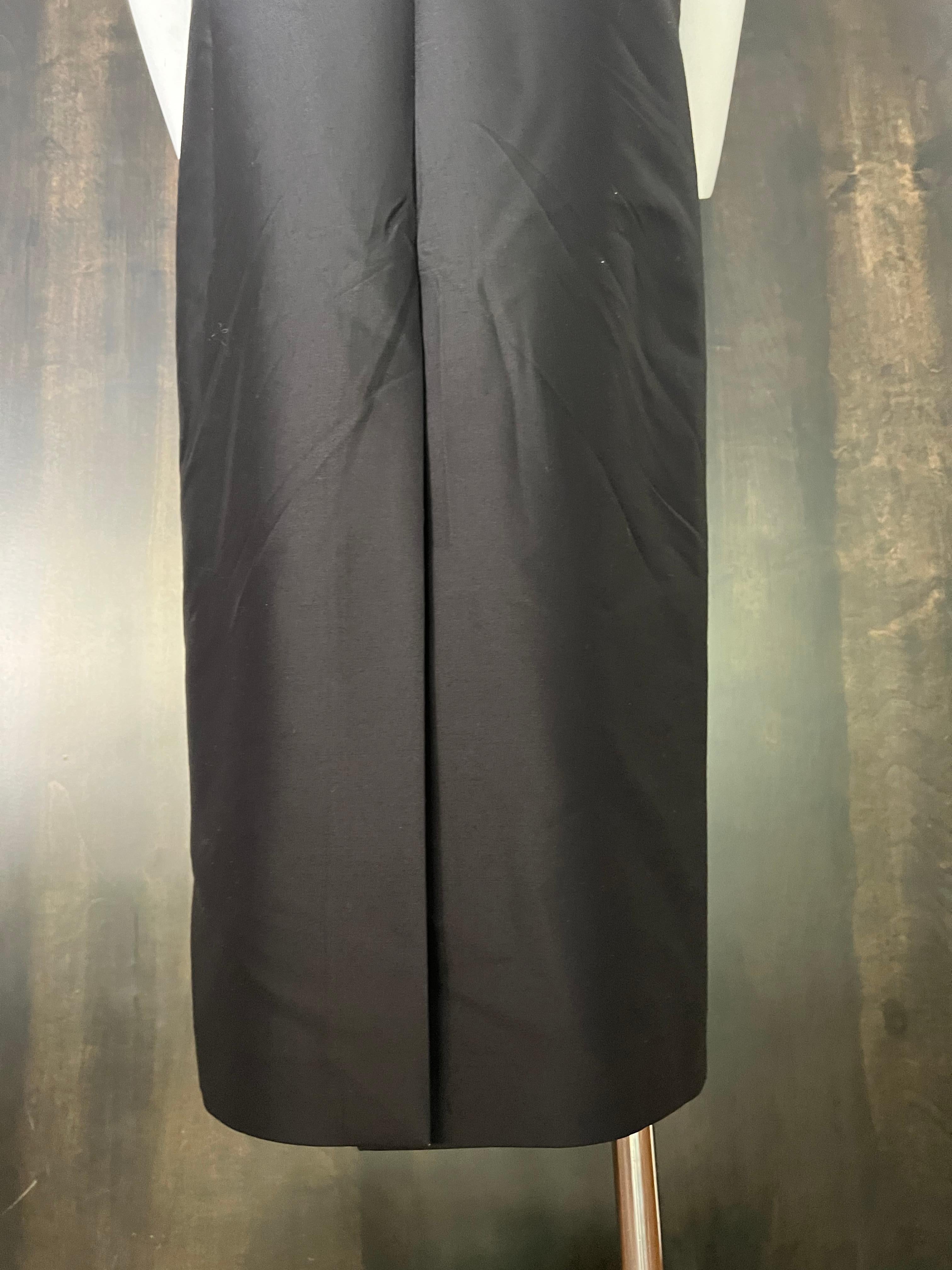 Gabriela Hearts Black Midi Dress, Size 40 For Sale 4