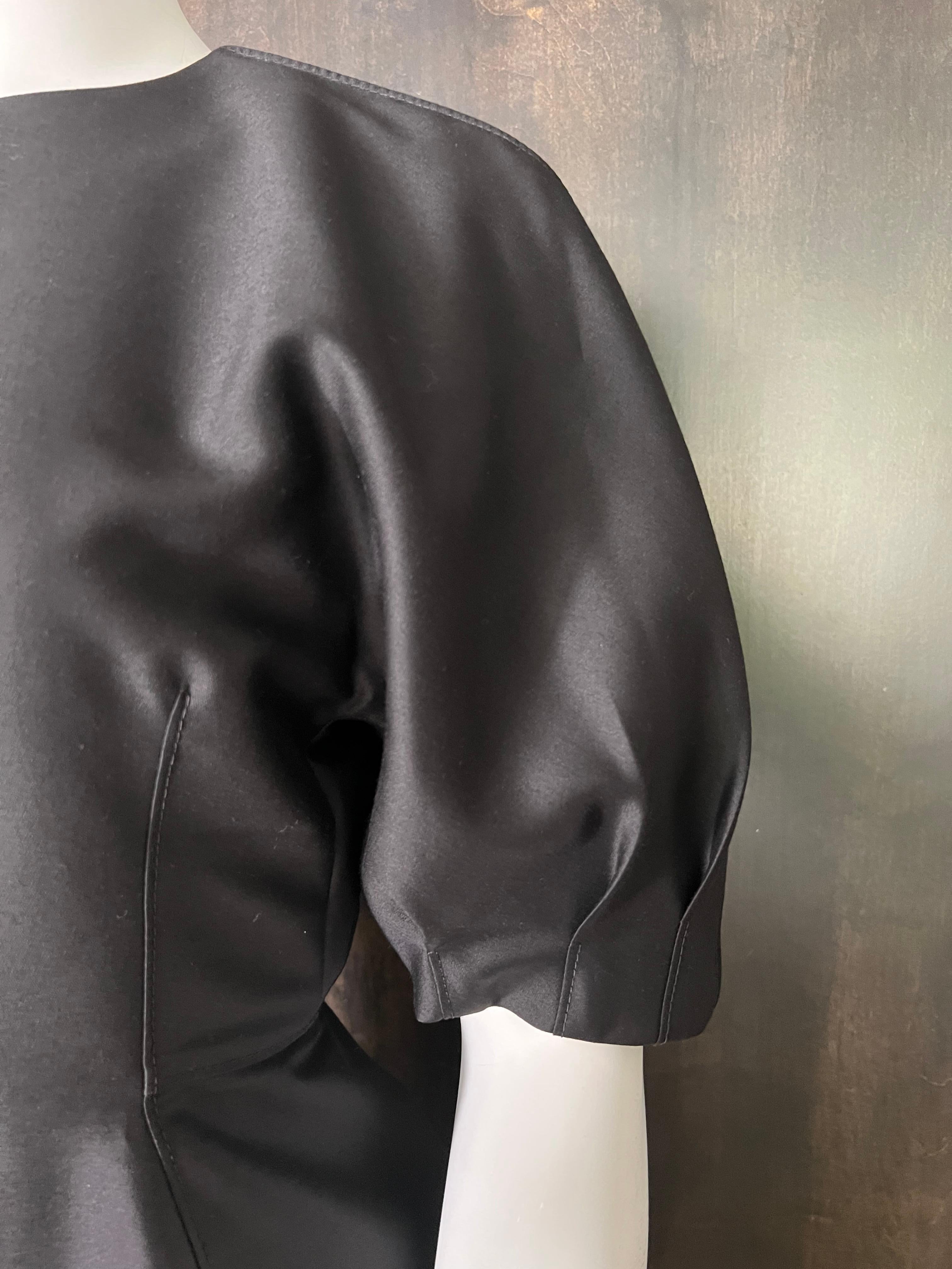 Gabriela Hearts Black Midi Dress, Size 40 For Sale 5