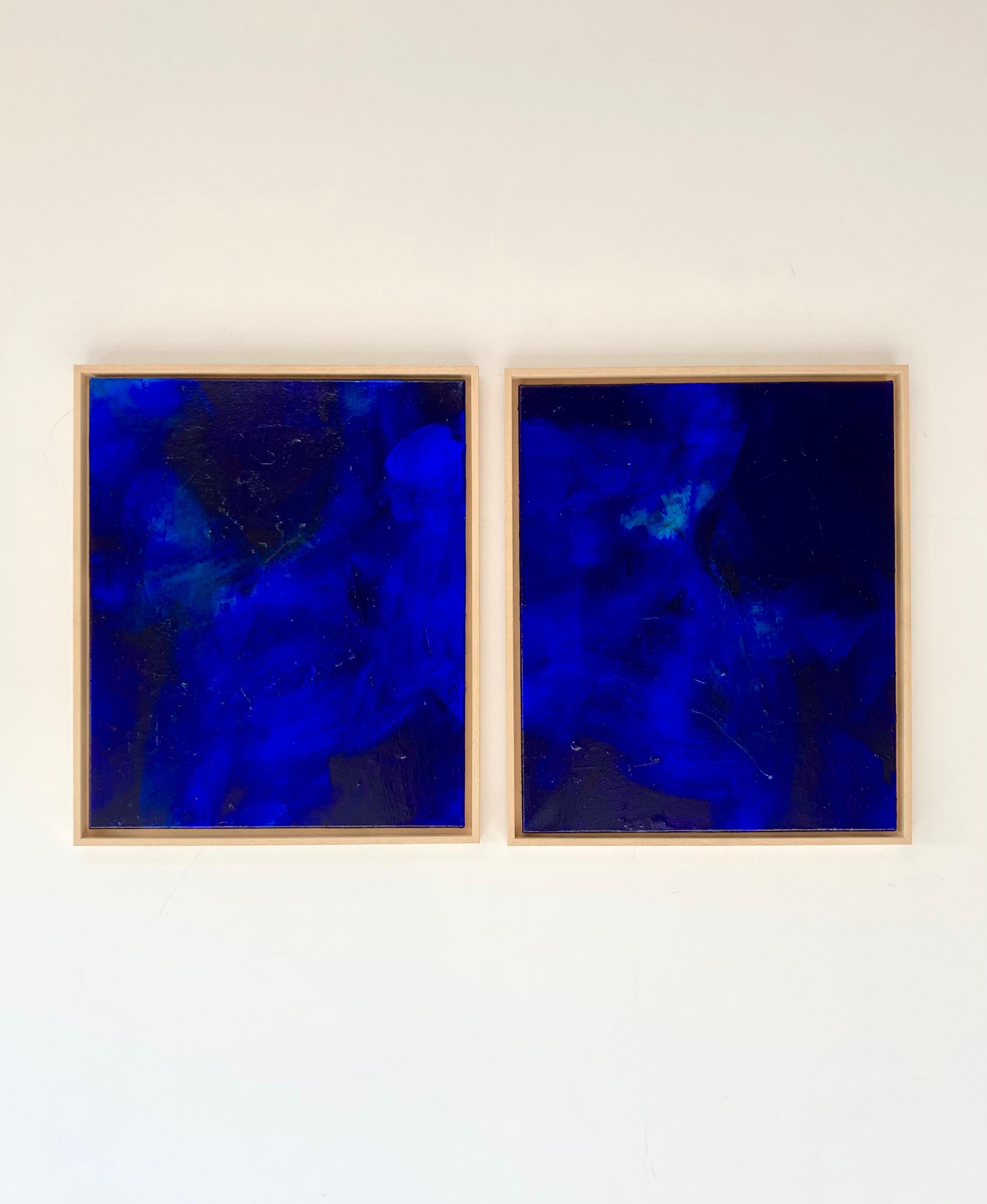 Díptico Pintura Abstracta Pigmentos Azules Artista Contemporánea Gabriela Meunie 2024 en venta 3