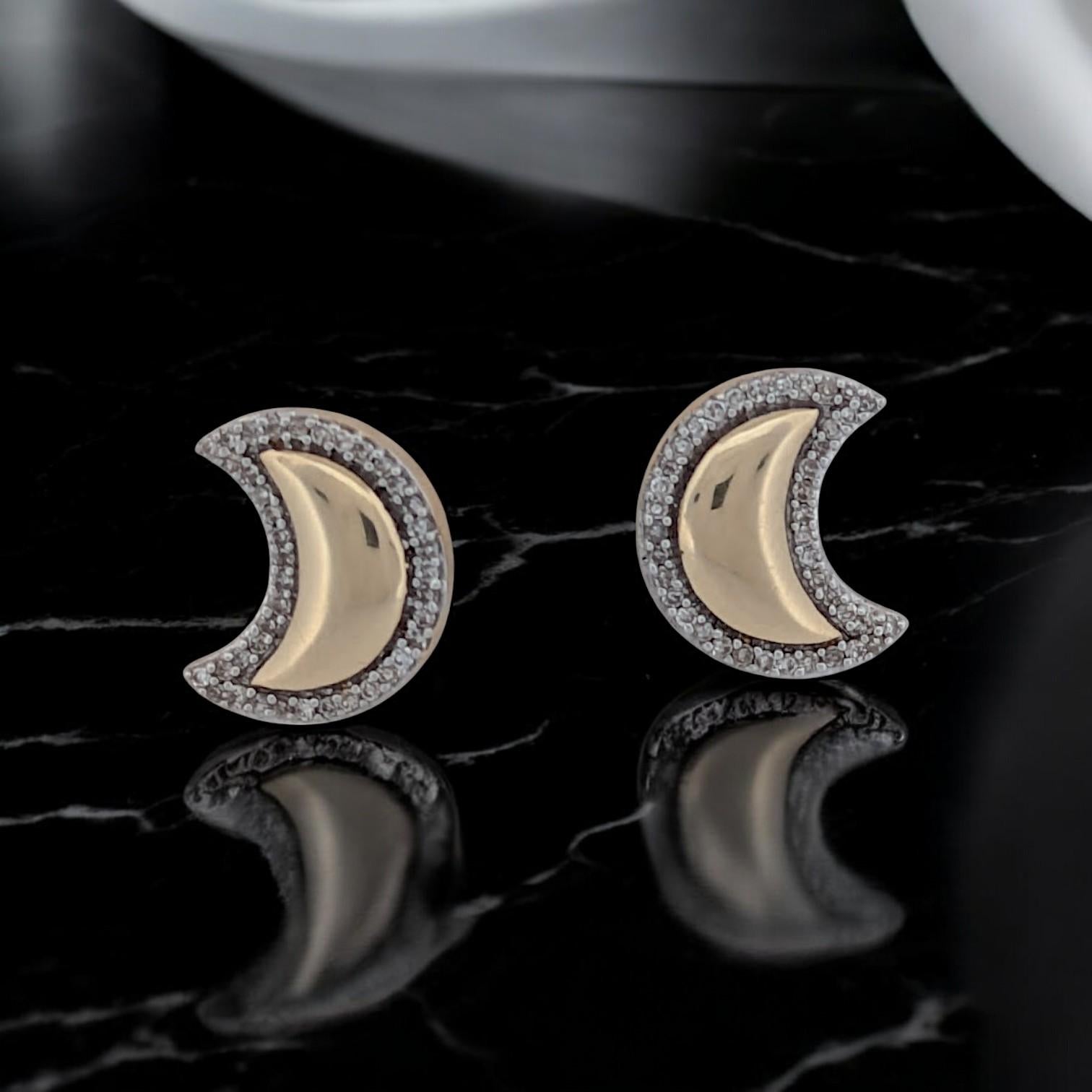 Illuminate your style with our Gabriela Moon Stud Earrings, a dazzling tribute to the mystical allure of the moon. Crafted in gold and adorned with shimmering diamonds, these crescent moon earrings bring a touch of celestial elegance to any outfit.