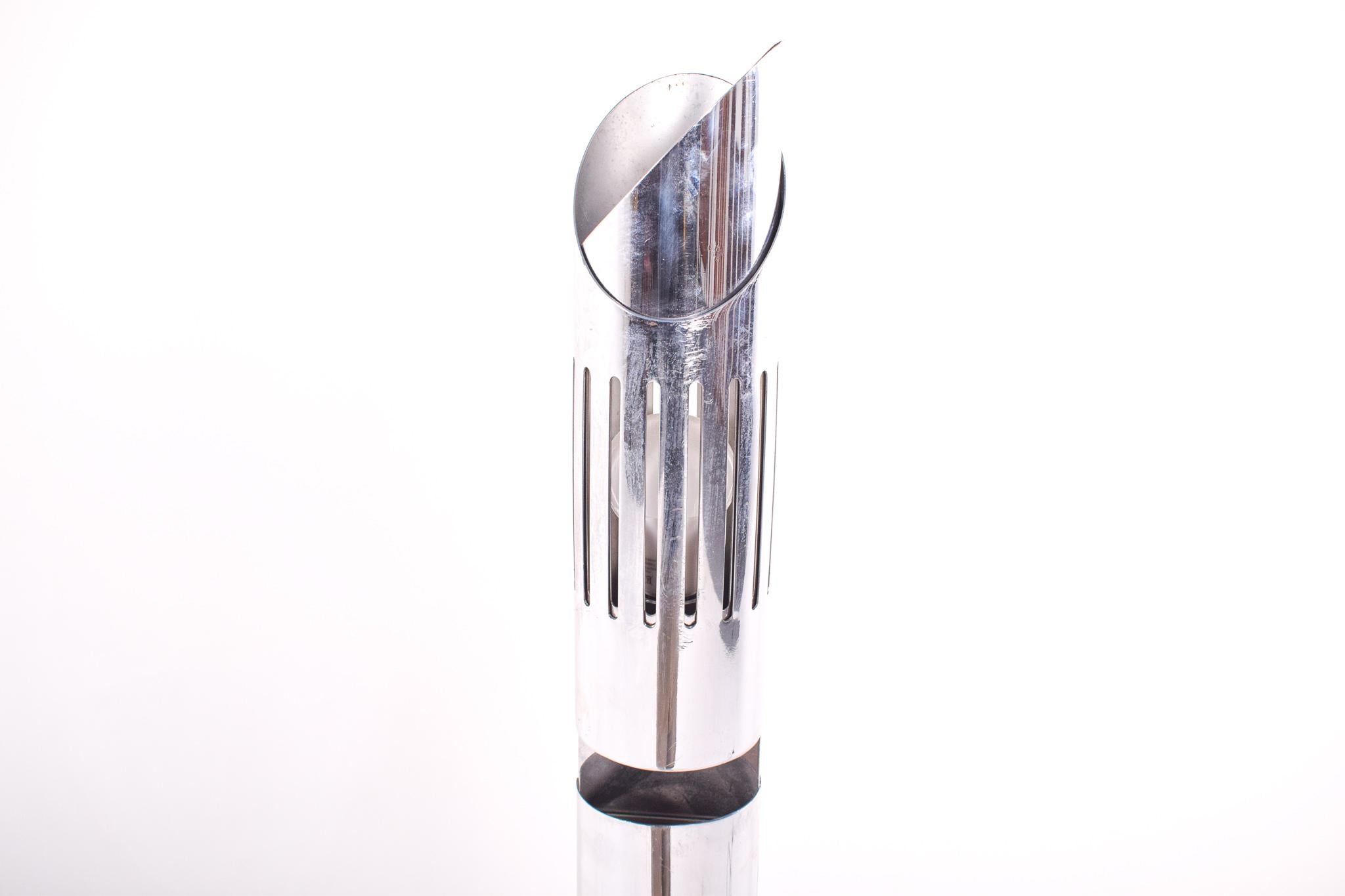 20th Century Gabriele D´Alli Chrome Floor Lamp Model Cobra for Francesconi, 1970's For Sale