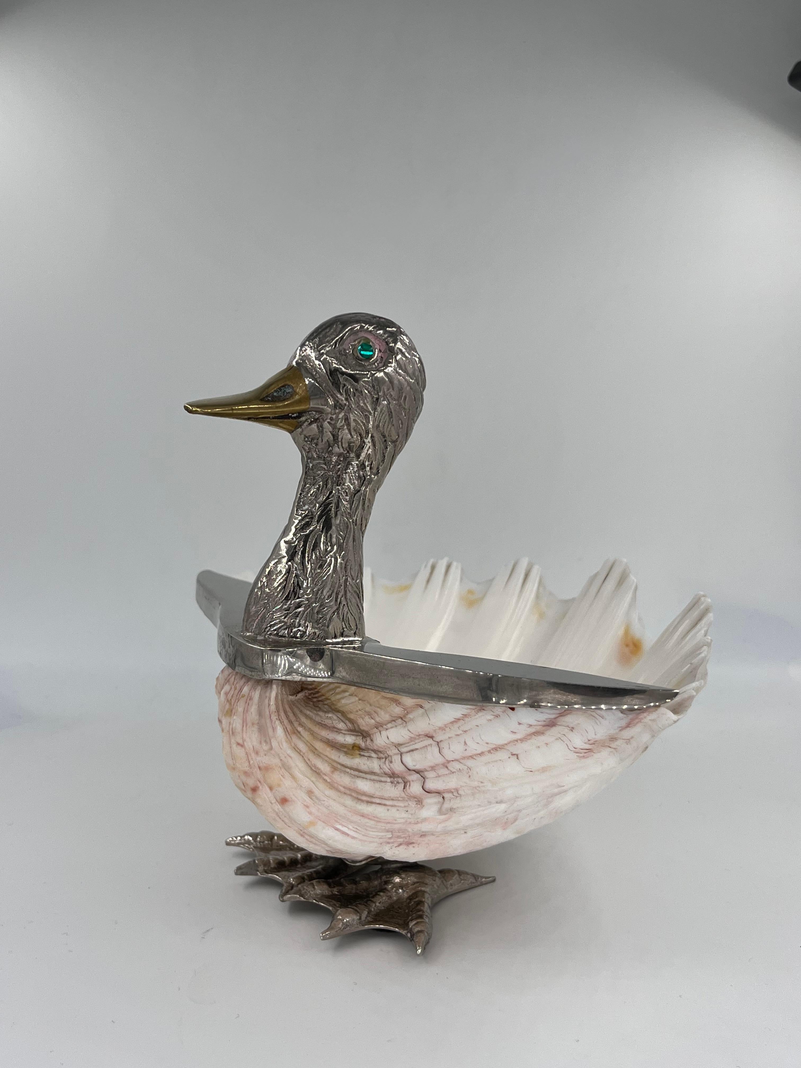 Gabriella Binazzi - Shell and silvered brass duck-shaped trinket bowl, 1970 For Sale 3