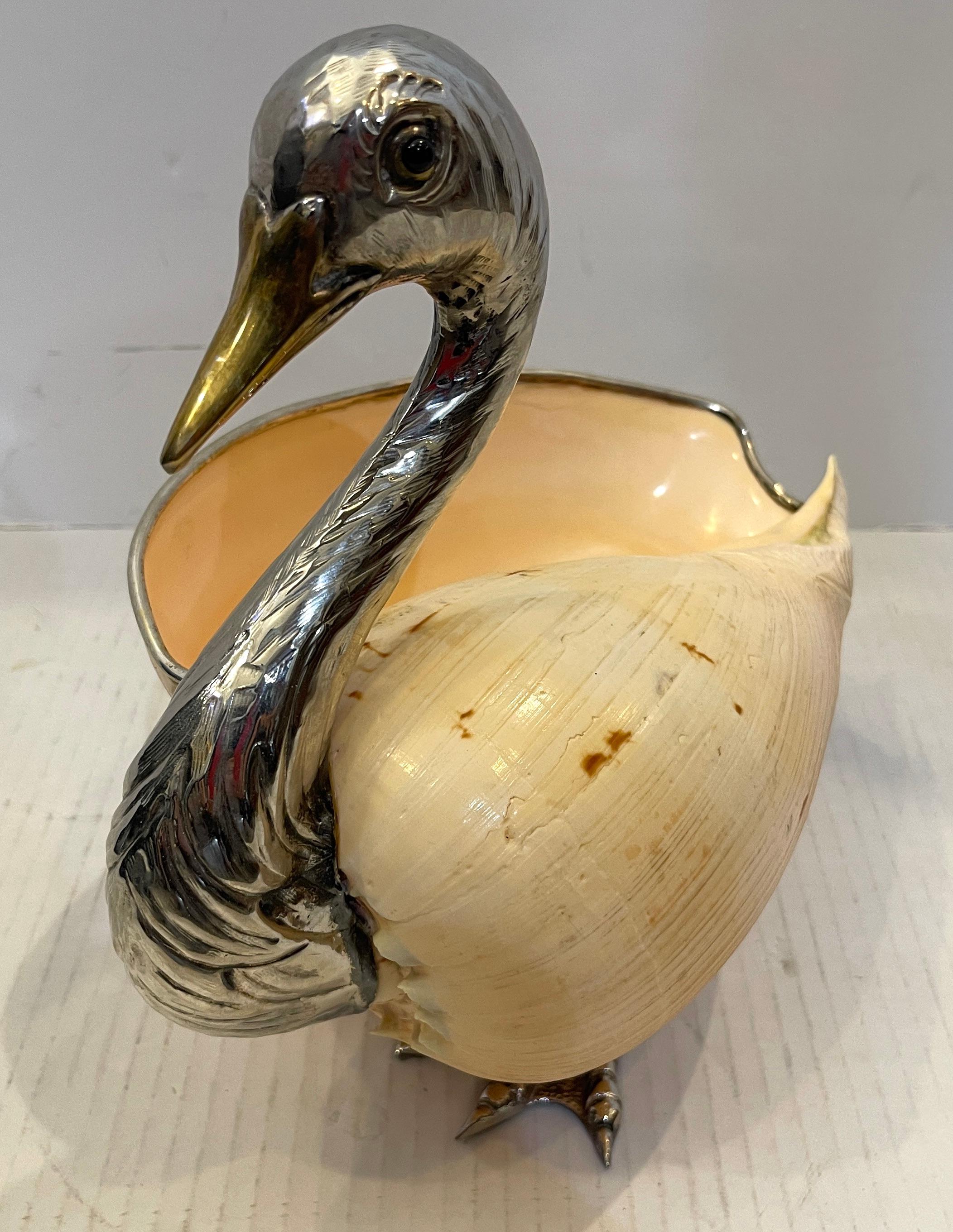 Fait main Gabriella Binazzi, plaque d'argent, laiton et grand coquillage Swan en vente
