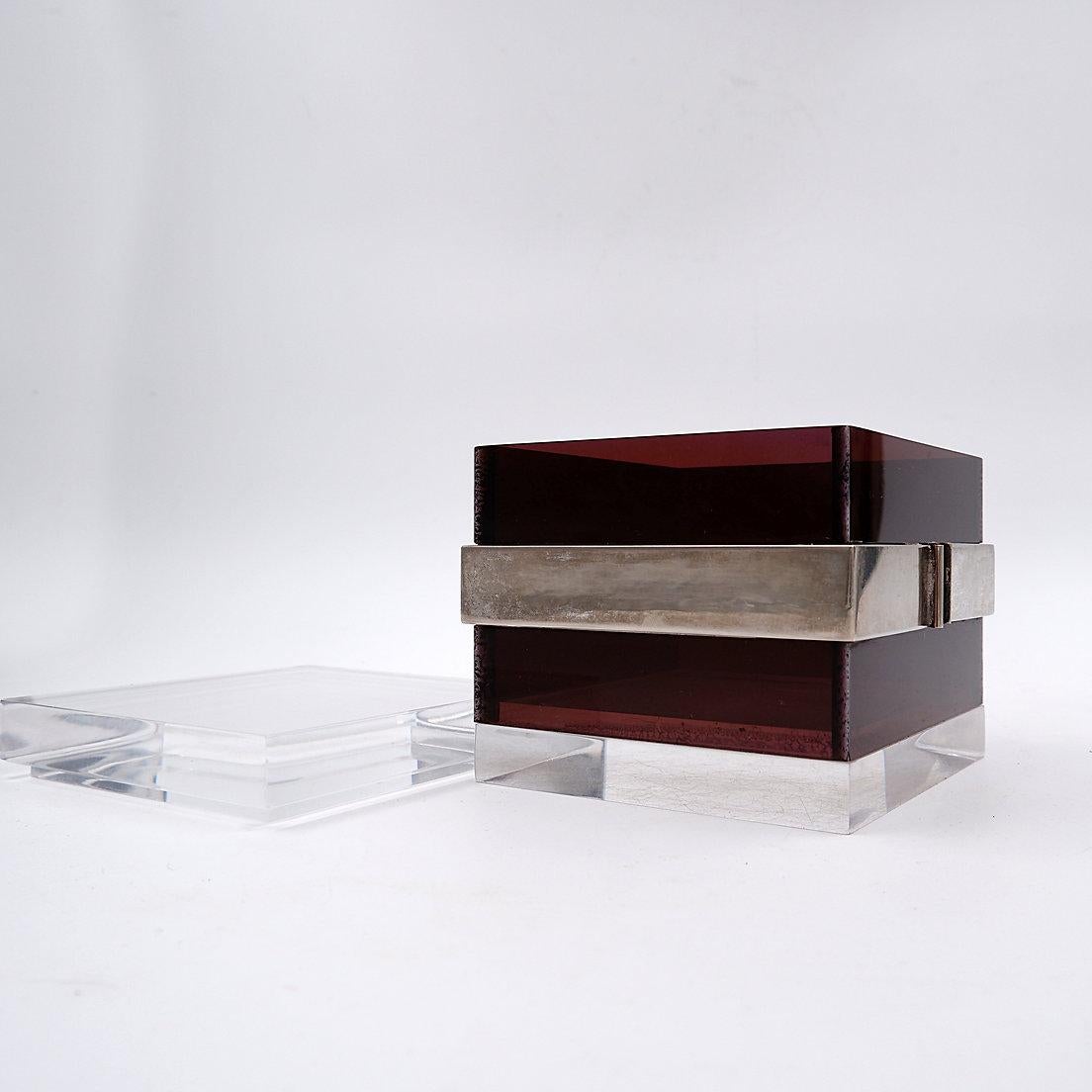 Gabriella Crespi attr. Lucite and Silver Box, Italy, 1970's In Good Condition For Sale In Linkebeek, BE