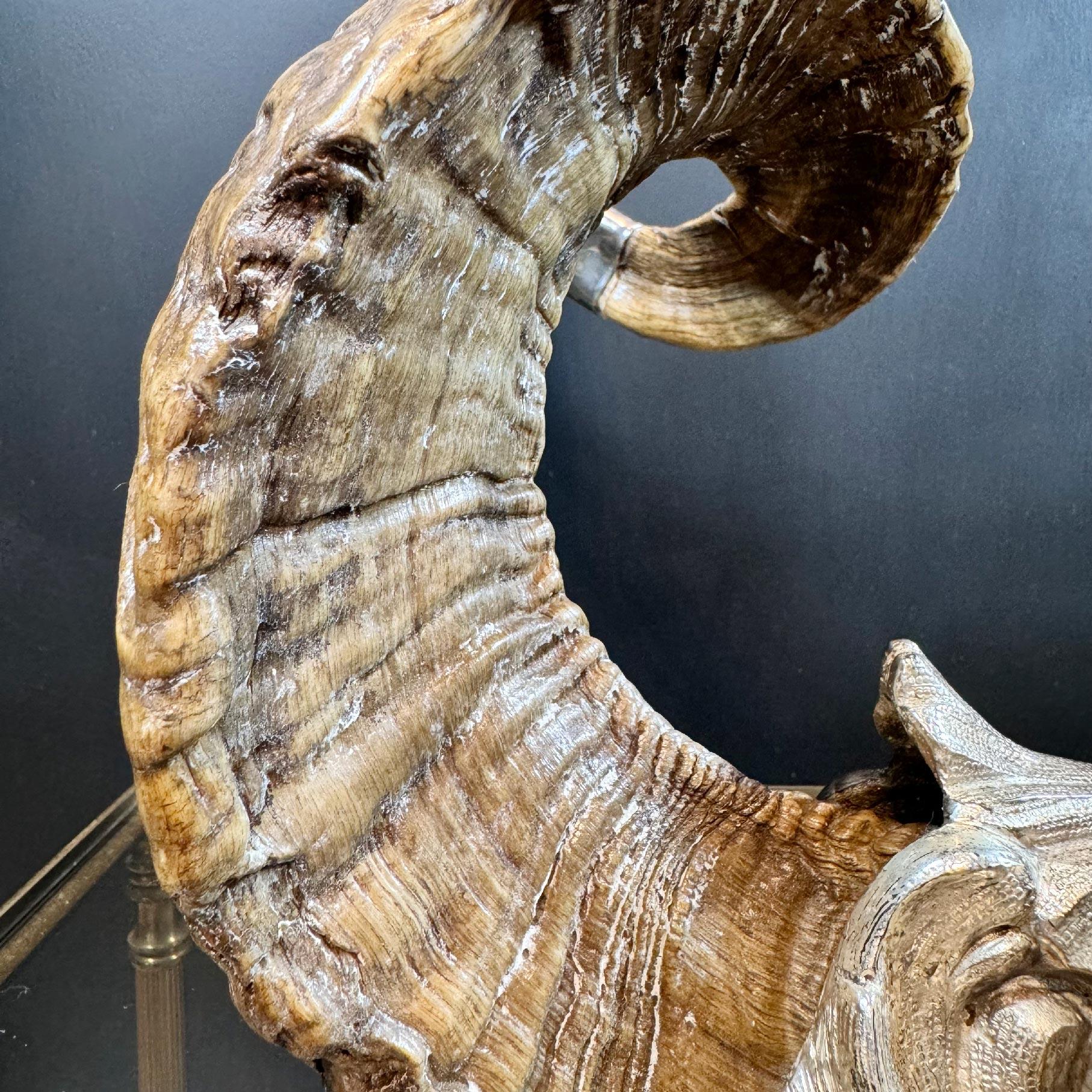 Gabriella Crespi 'Coppia Di Delfini' Pareja de delfines de bronce plateado Italiano en venta