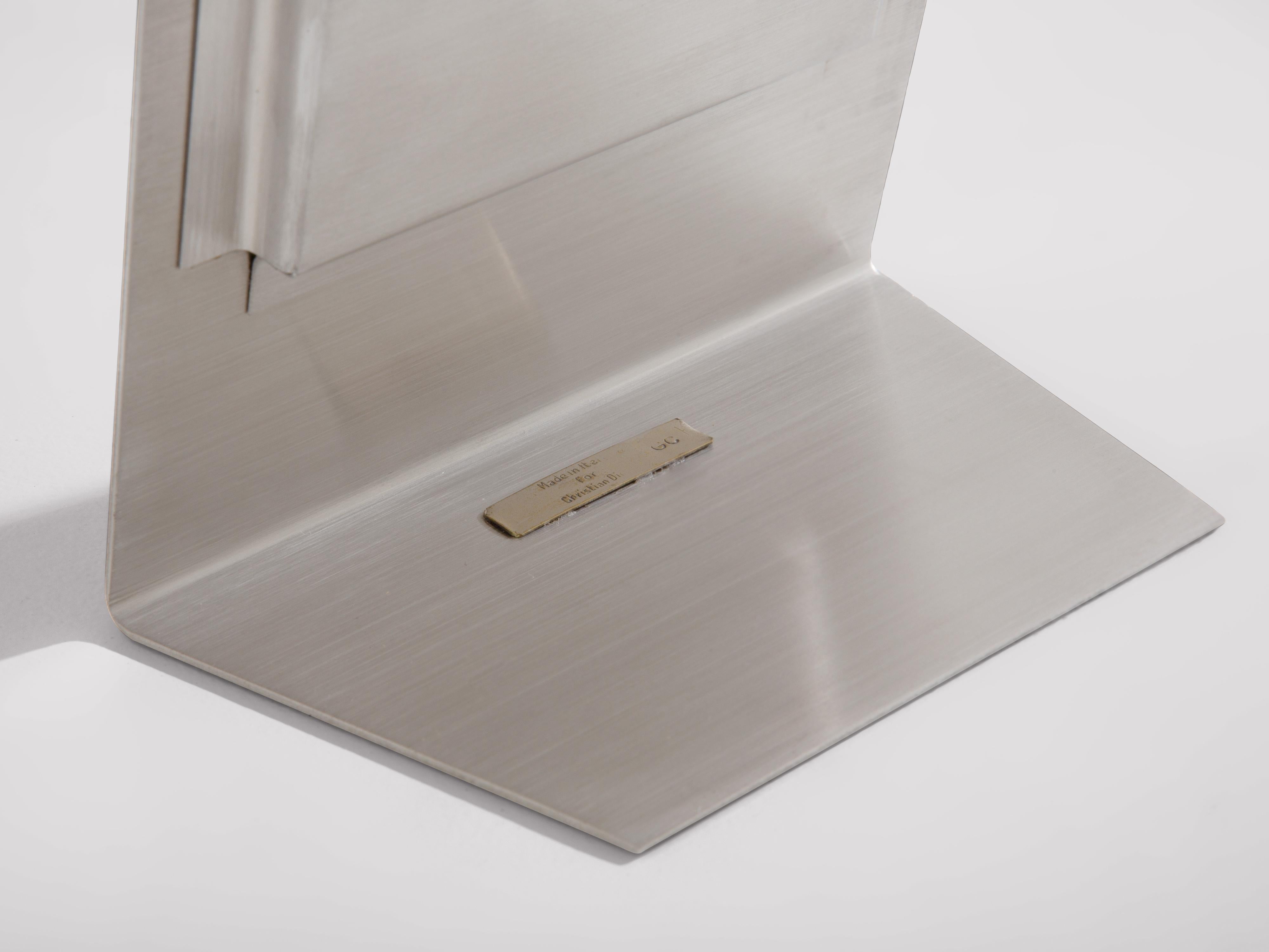 Italiano Gabriella Crespi per Christian Dior Specchio per vanità in acciaio spazzolato 1970 in vendita