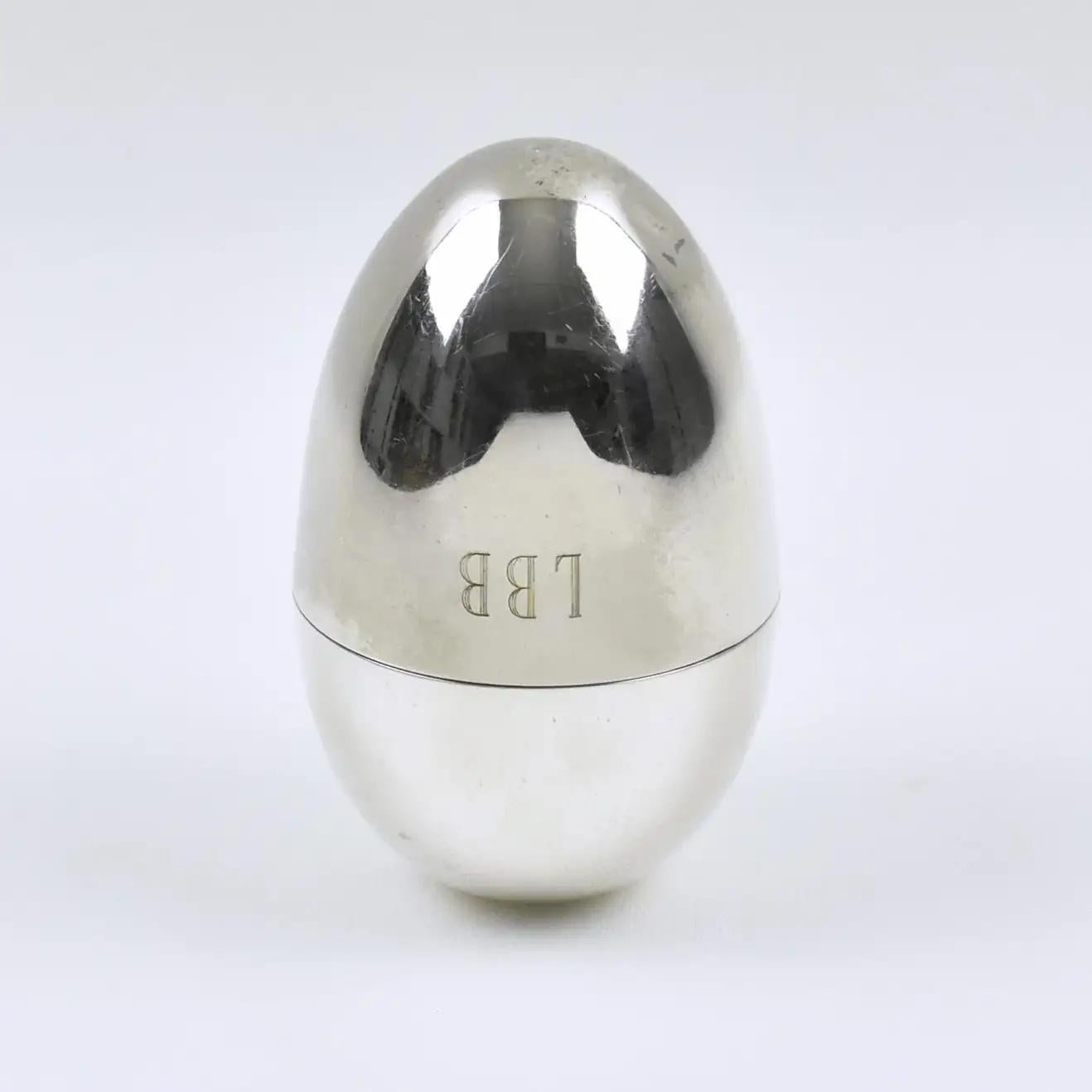 Mid-Century Modern Gabriella Crespi Italy Silver Plate Egg-Shaped Box, 1970s For Sale