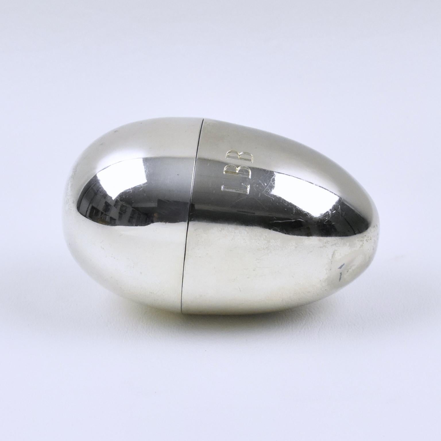 Gabriella Crespi Silver Plate Egg-Shaped Box, circa 1970 In Good Condition In Atlanta, GA