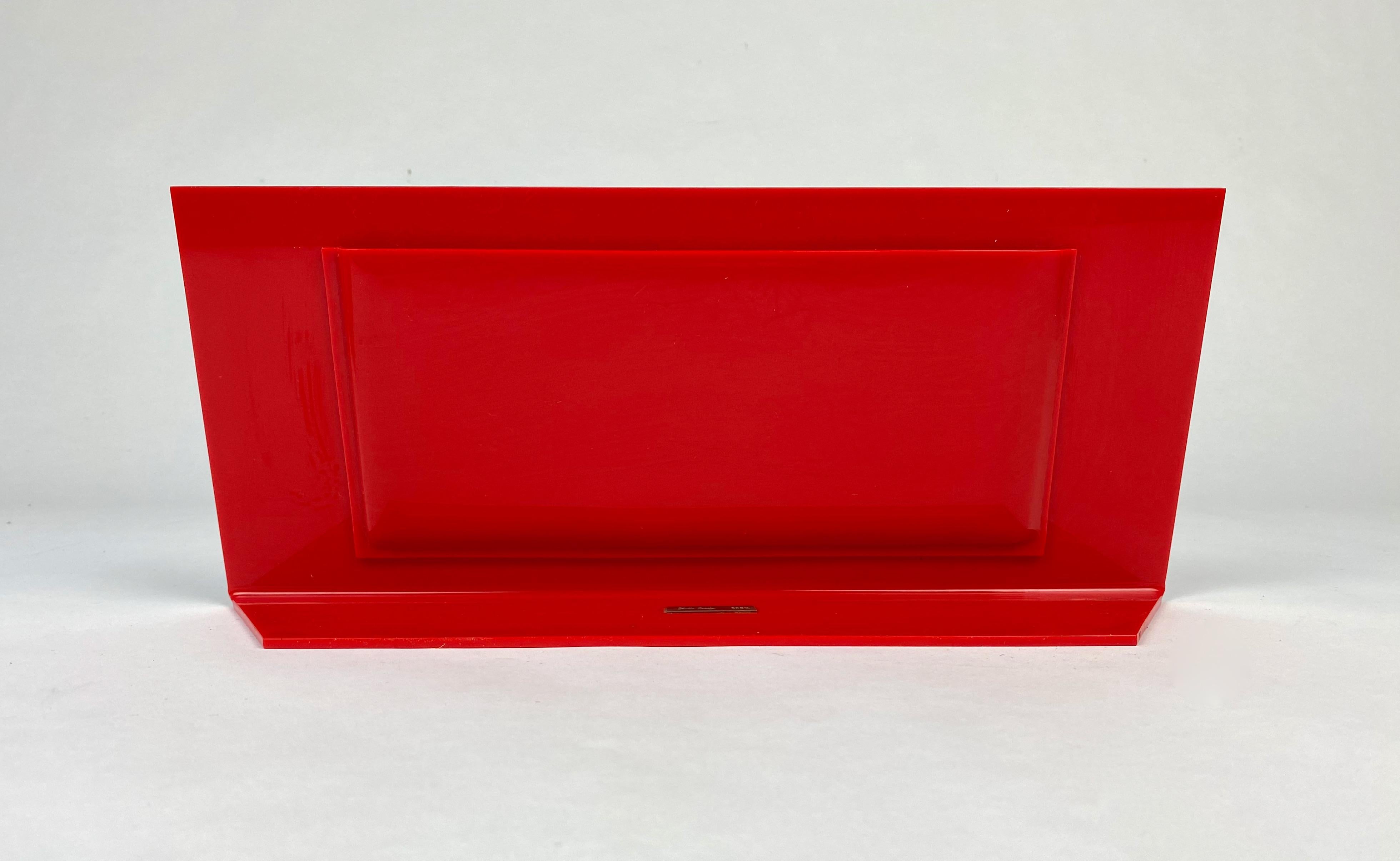 Gabriella Crespi Rectangular Red Picture Frame Photo in Lucite, Italy, 1970s In Good Condition In Rome, IT