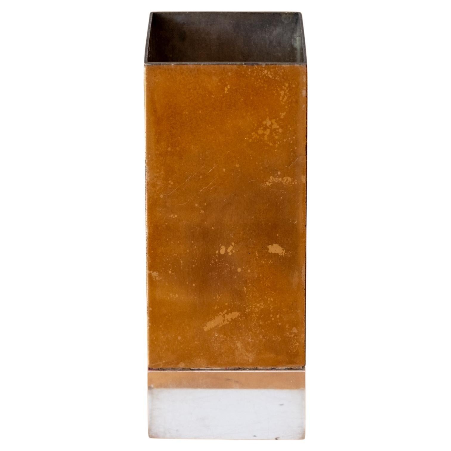 Pot à crayons en lucite et laiton signé Gabriella Crespi, 1970 en vente