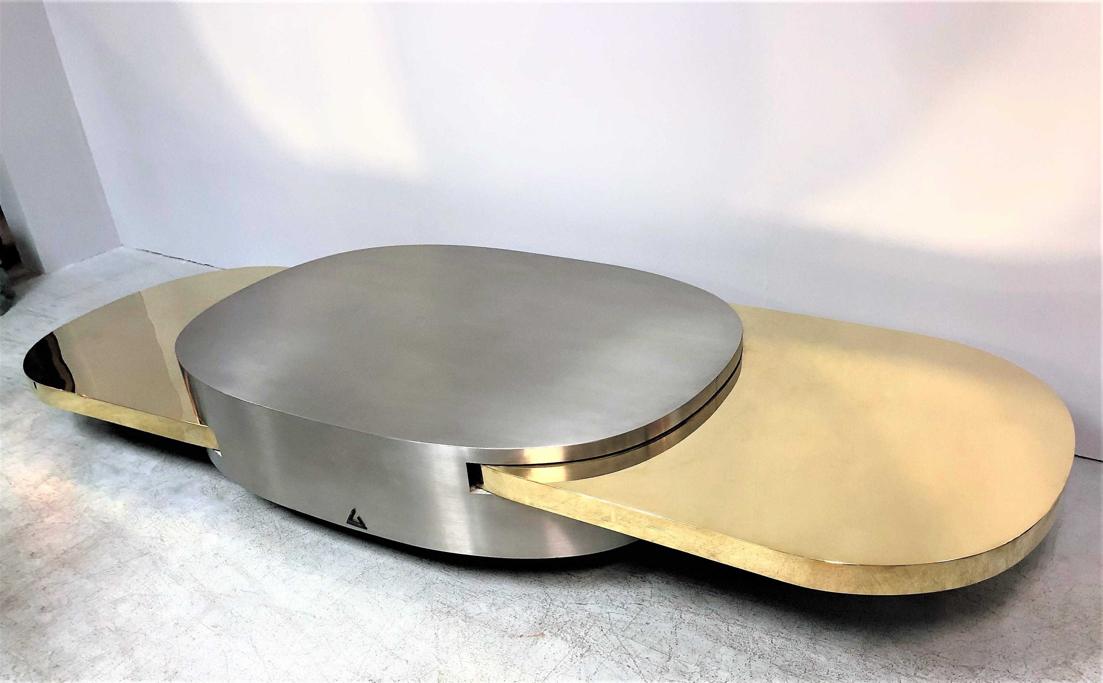 Gabriella Crespi Stainless and Brass Ellisse Coffee Table, 1976 In Good Condition In Miami, FL