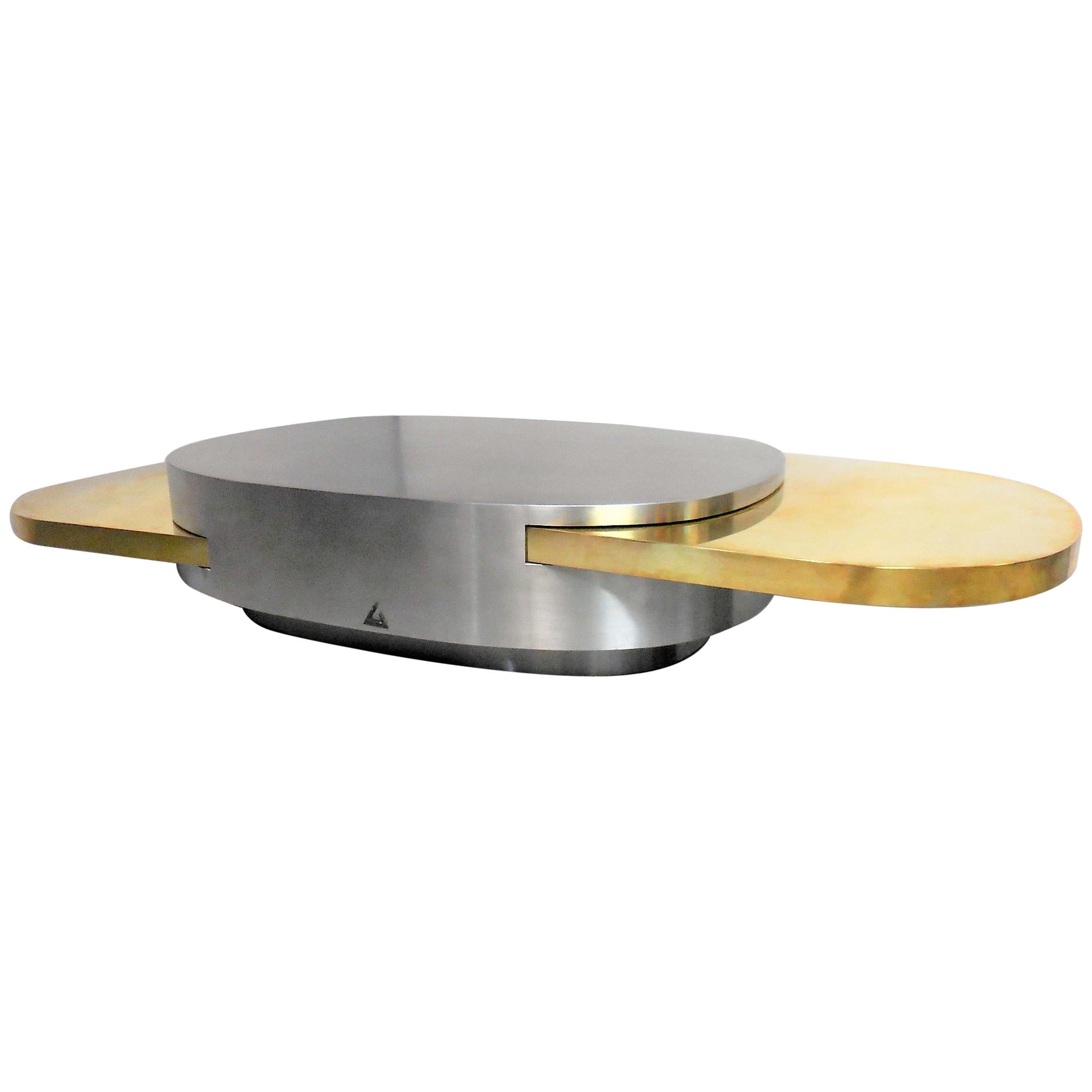 Table basse Ellisse en acier inoxydable et laiton, de Gabriella Crespi, 1976