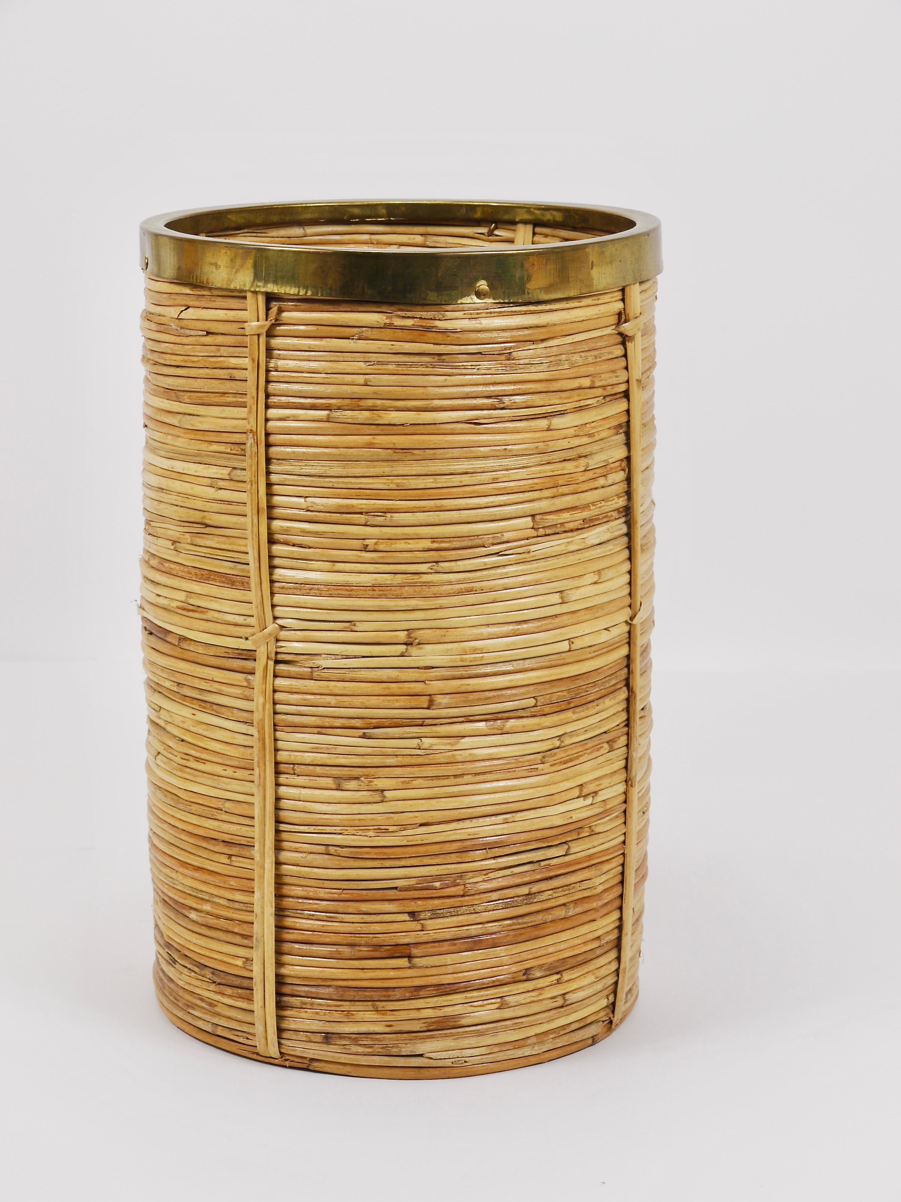 Riviera Style Bamboo & Brass Paper Basket Umbrella Stand, Italy, 1970s For Sale 6