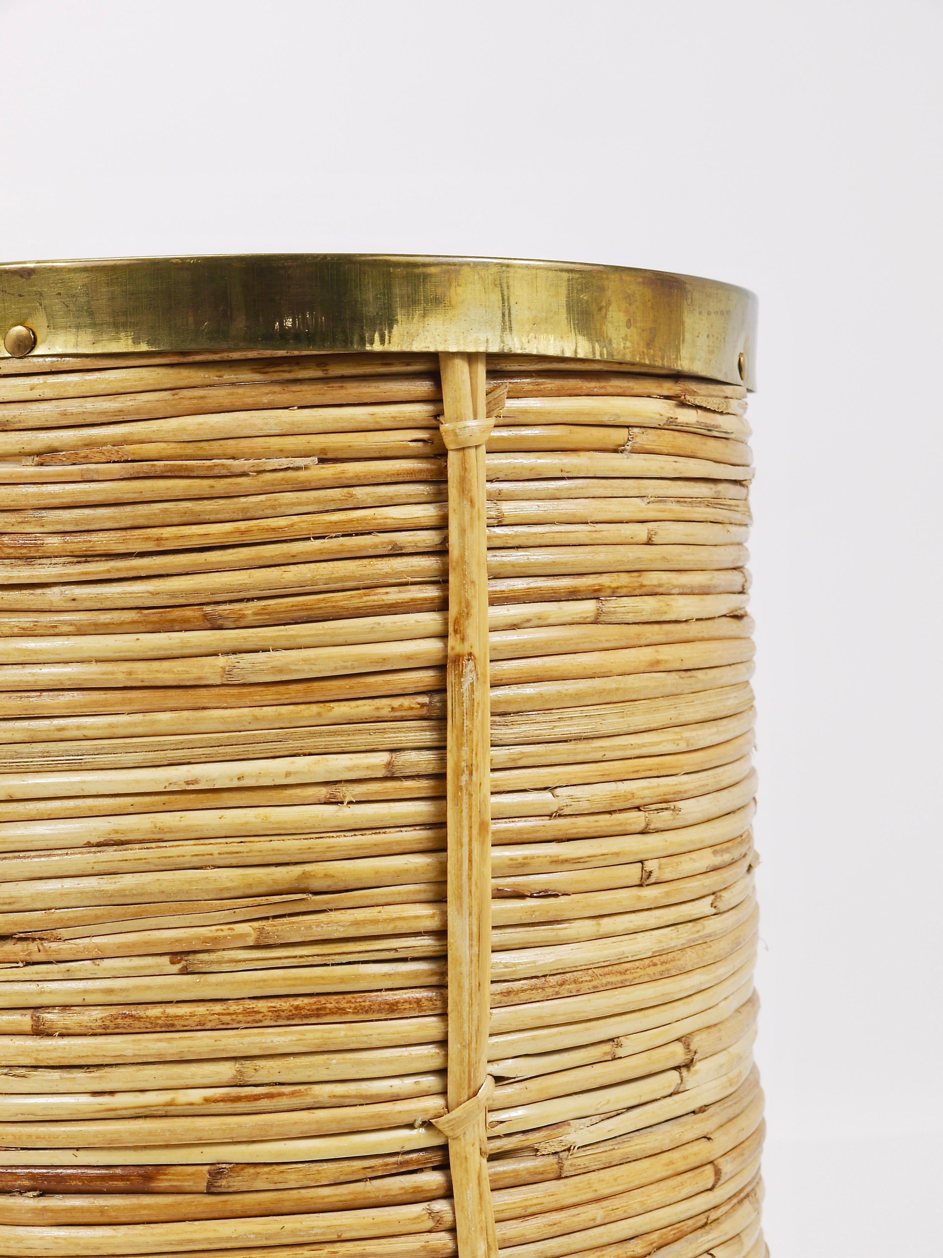Riviera Style Bamboo & Brass Paper Basket Umbrella Stand, Italy, 1970s For Sale 3
